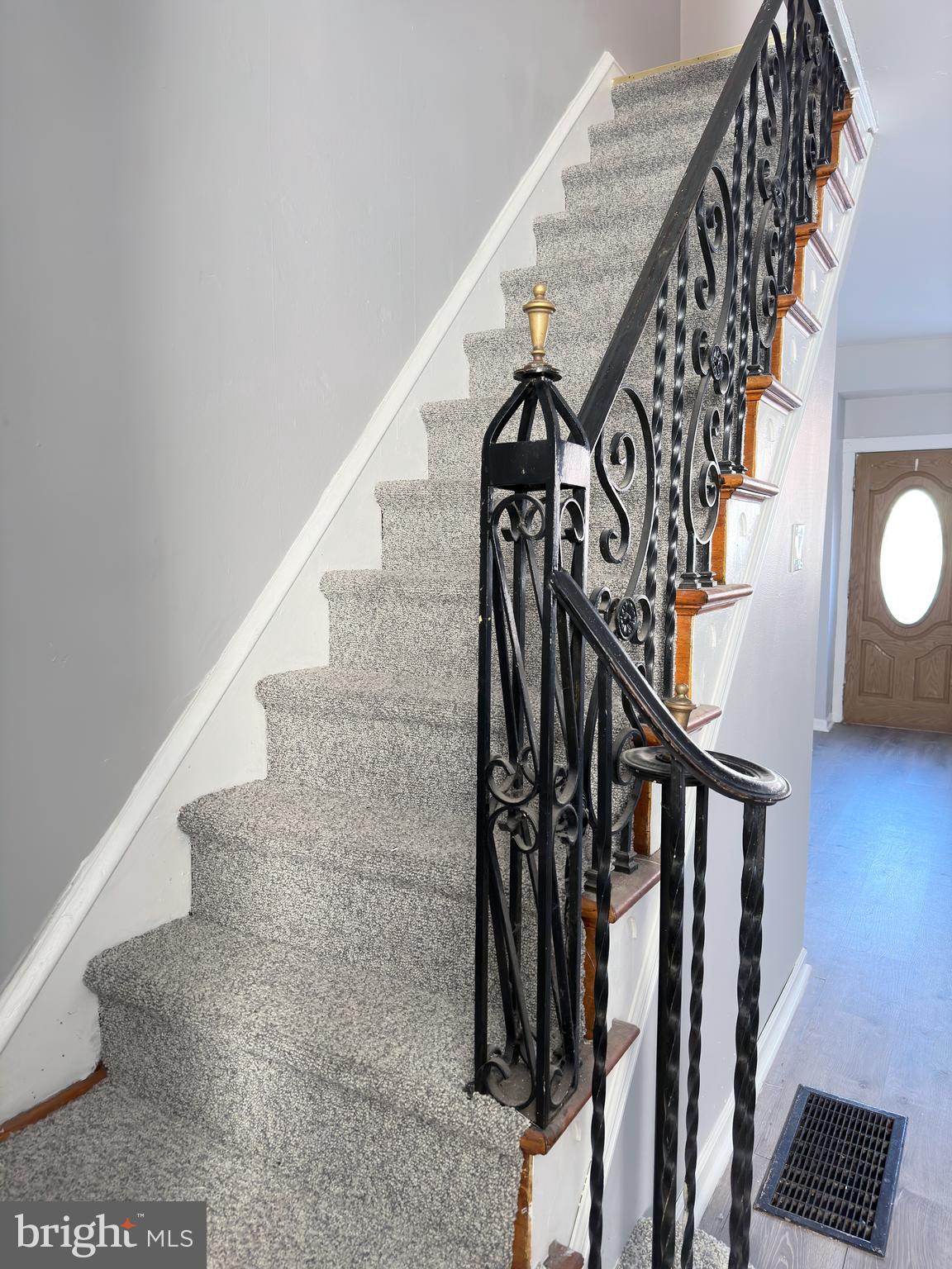 WHITMAN - Residential Lease