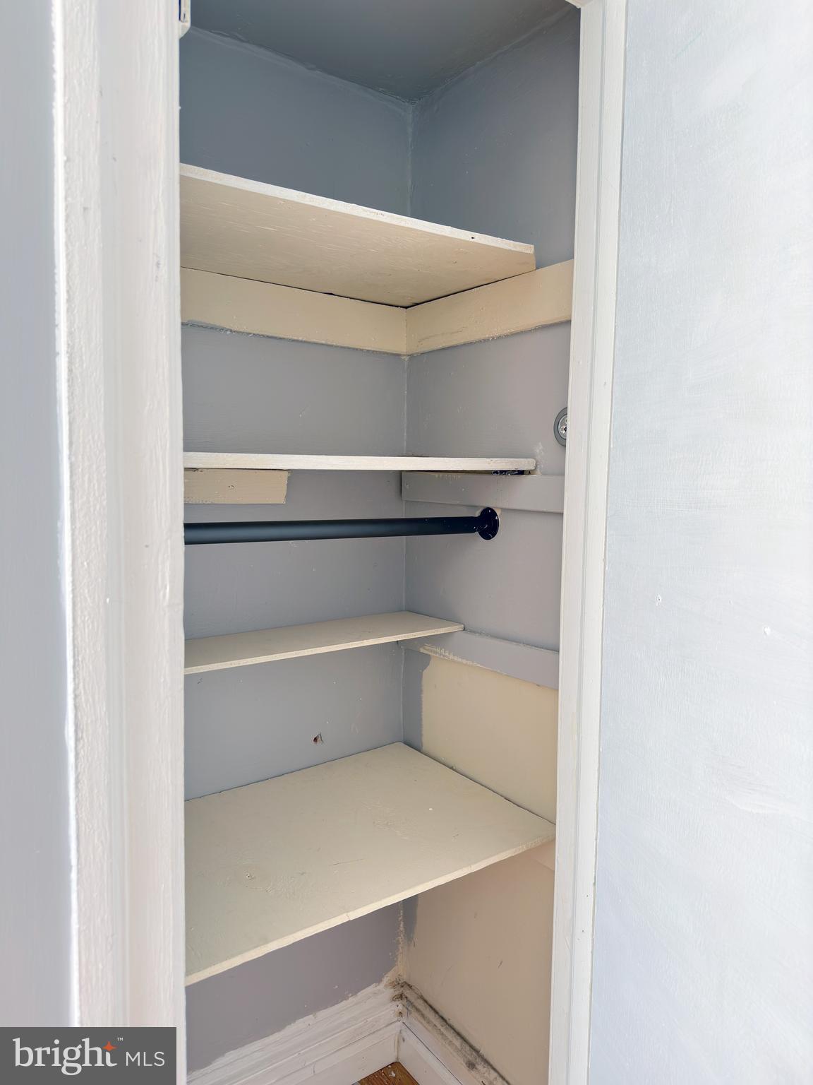 WHITMAN - Residential Lease