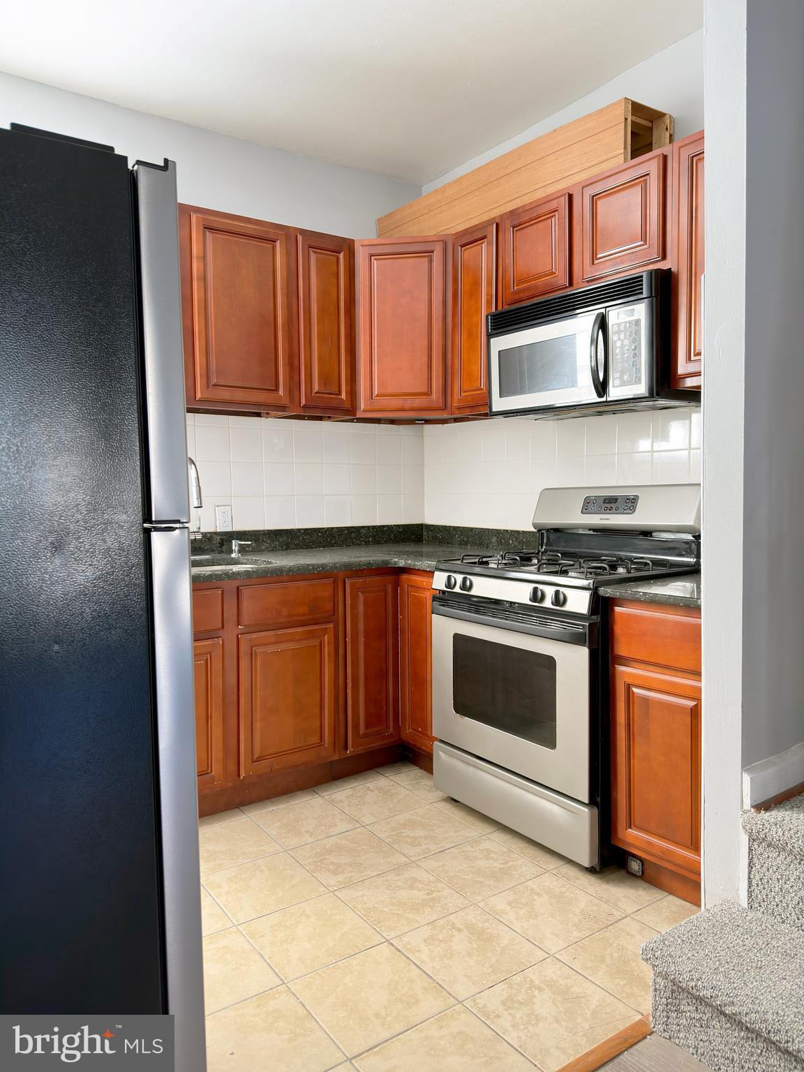 WHITMAN - Residential Lease