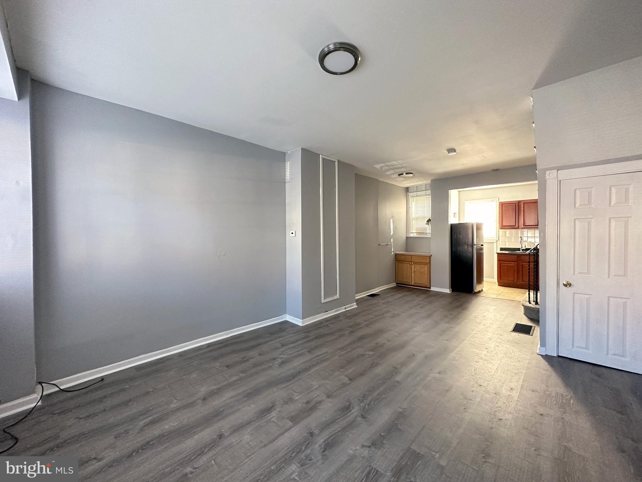 WHITMAN - Residential Lease