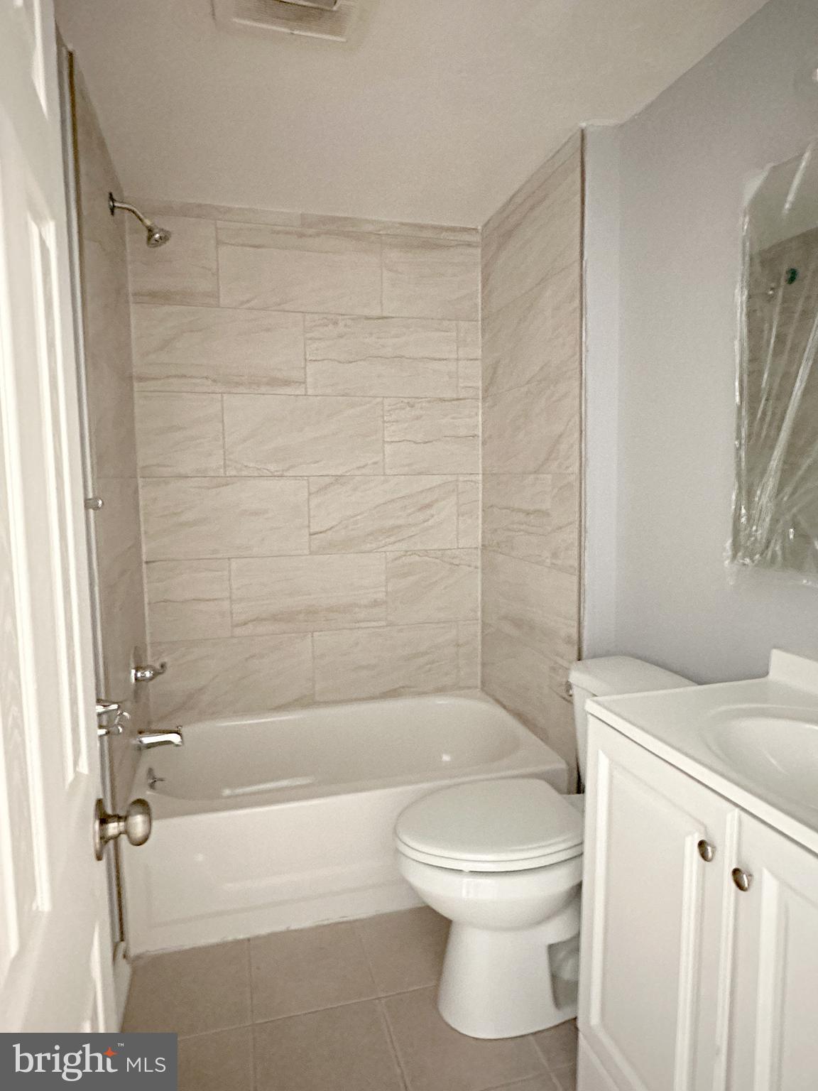 WHITMAN - Residential Lease