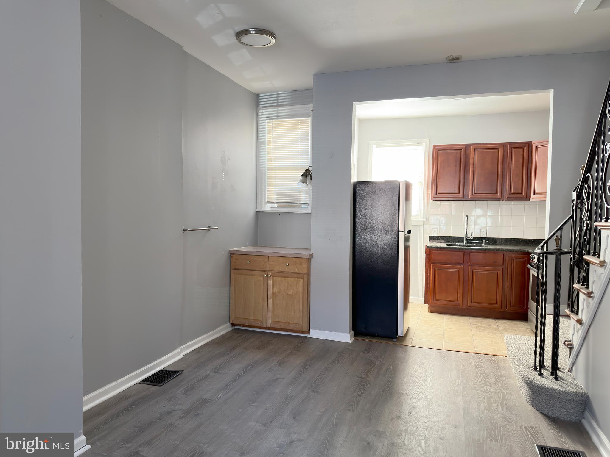 WHITMAN - Residential Lease