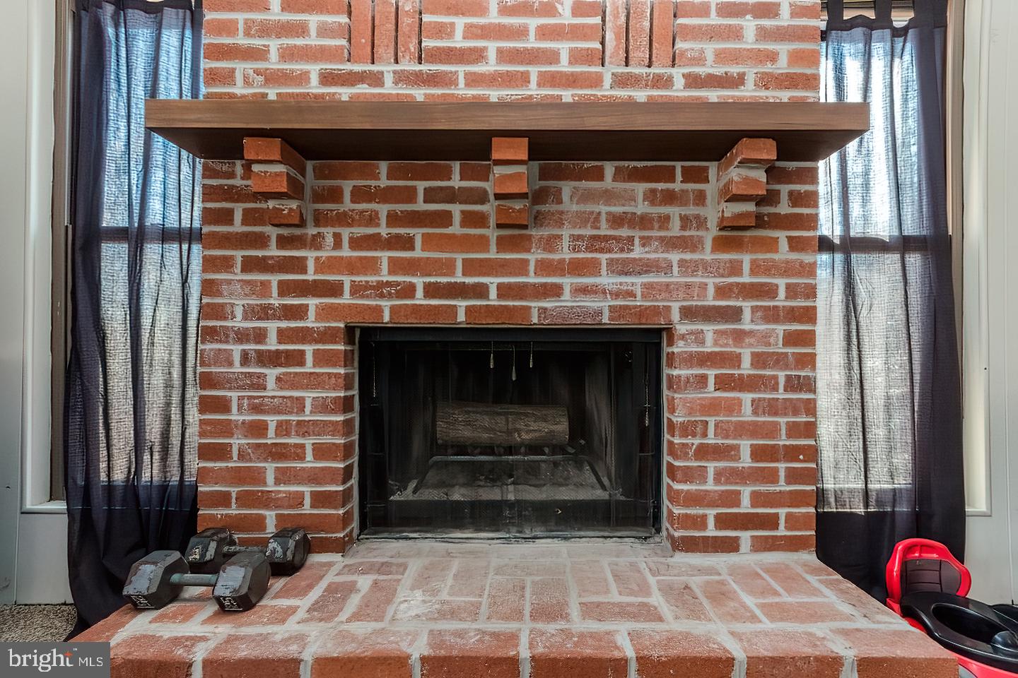 THE WOODS - Residential