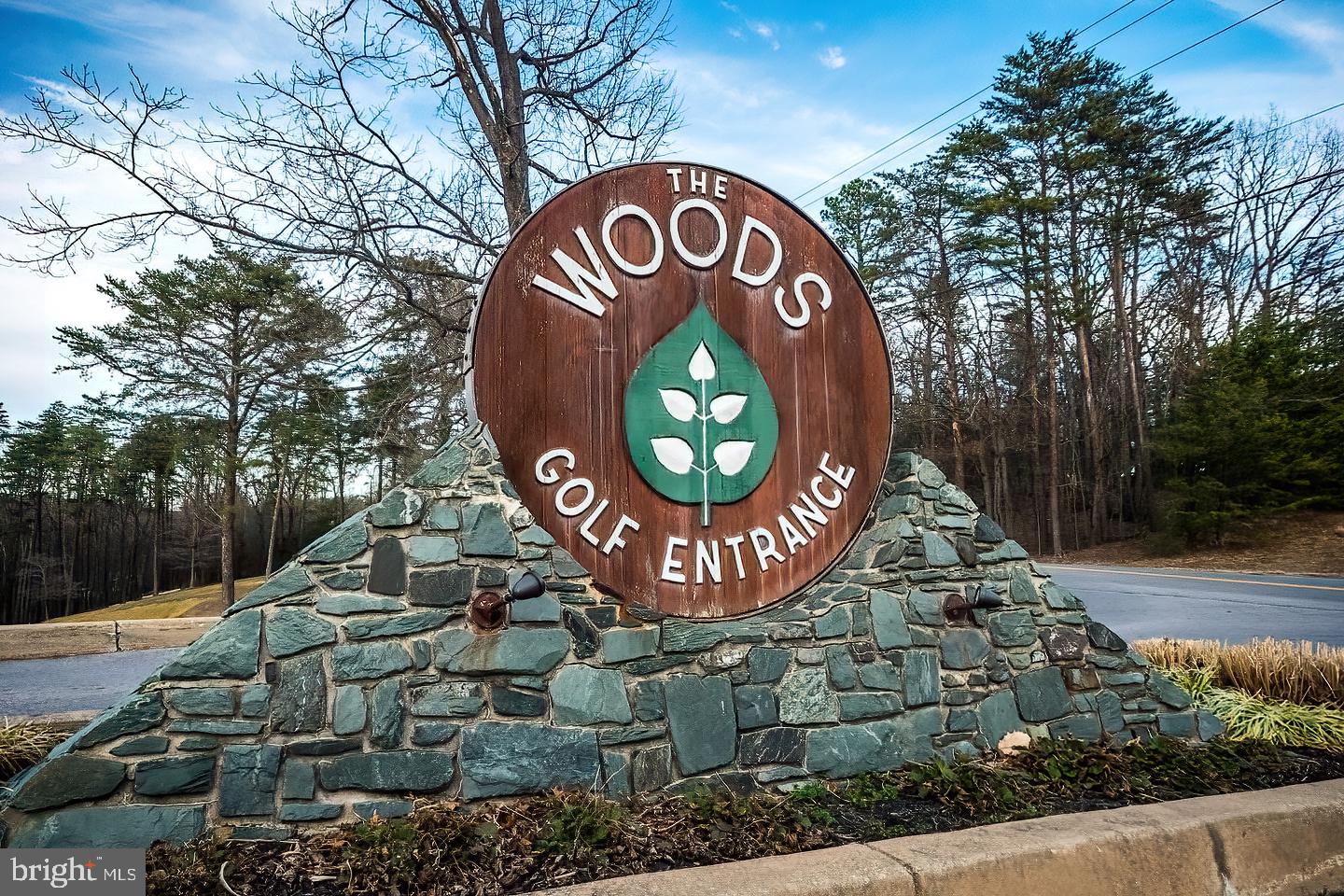 THE WOODS - Residential