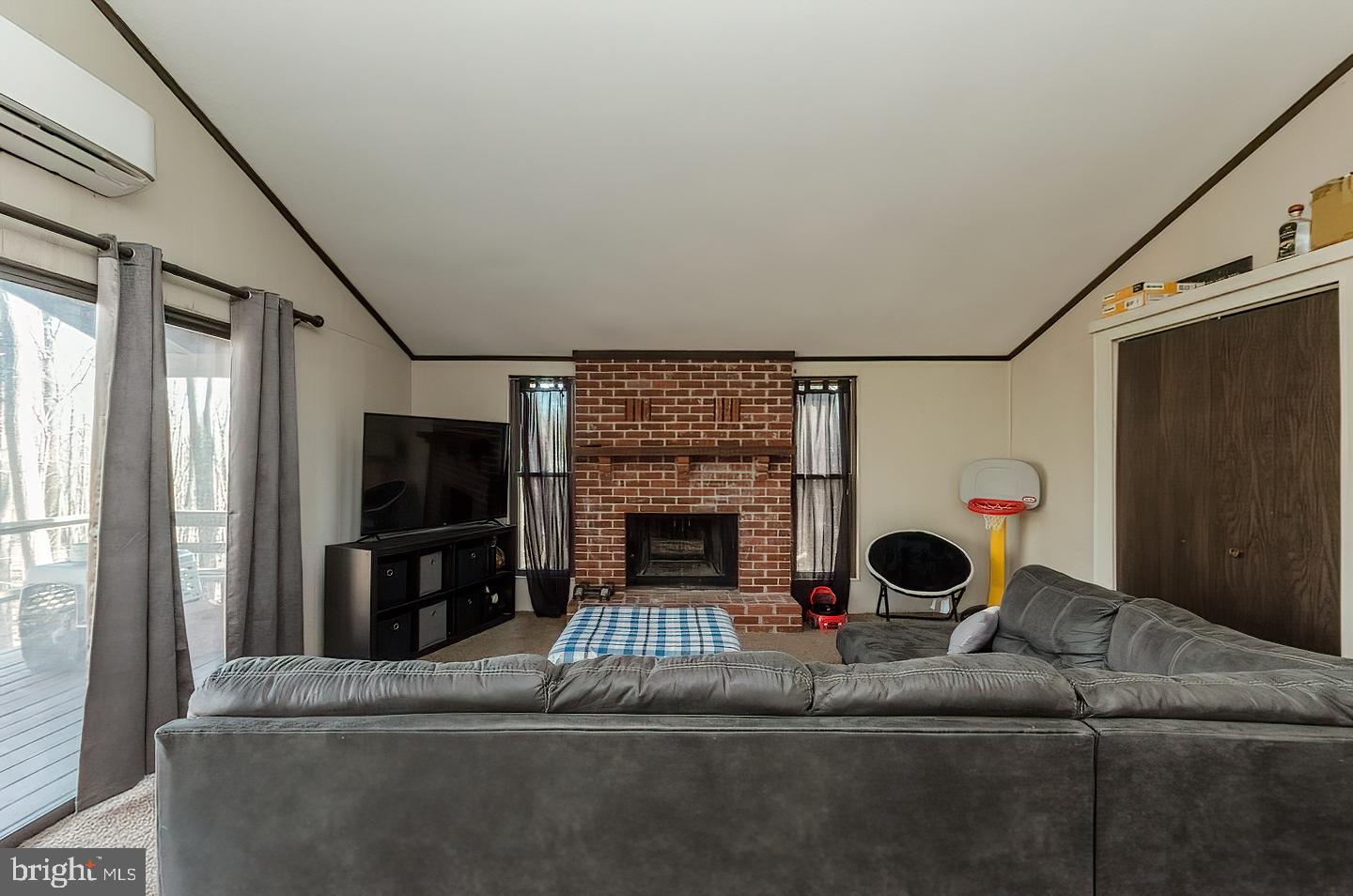 THE WOODS - Residential