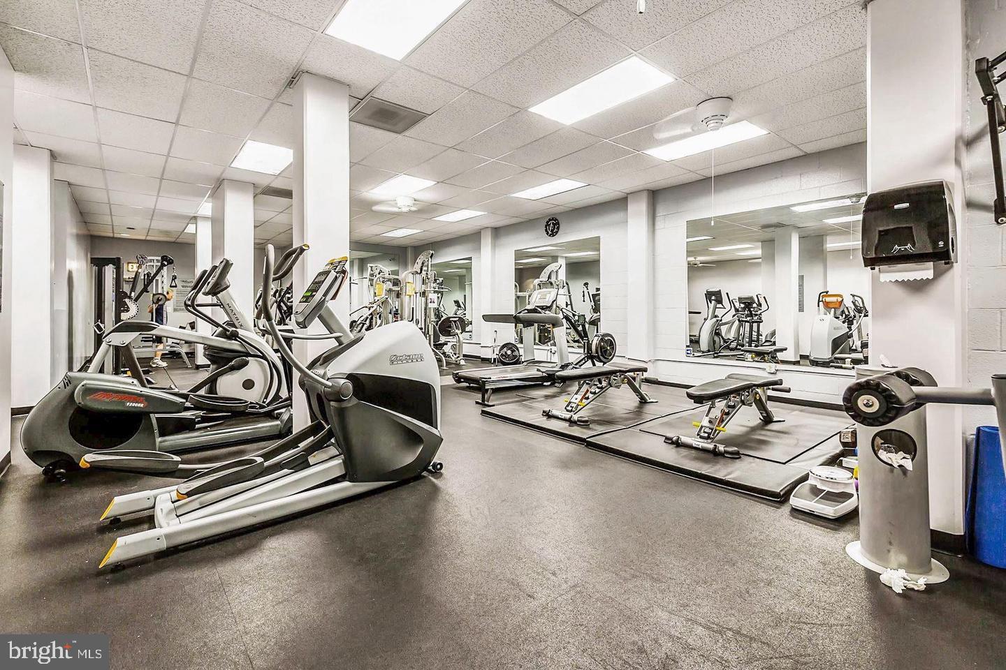 WILLOUGHBY OF CHEVY CHASE - Residential Lease