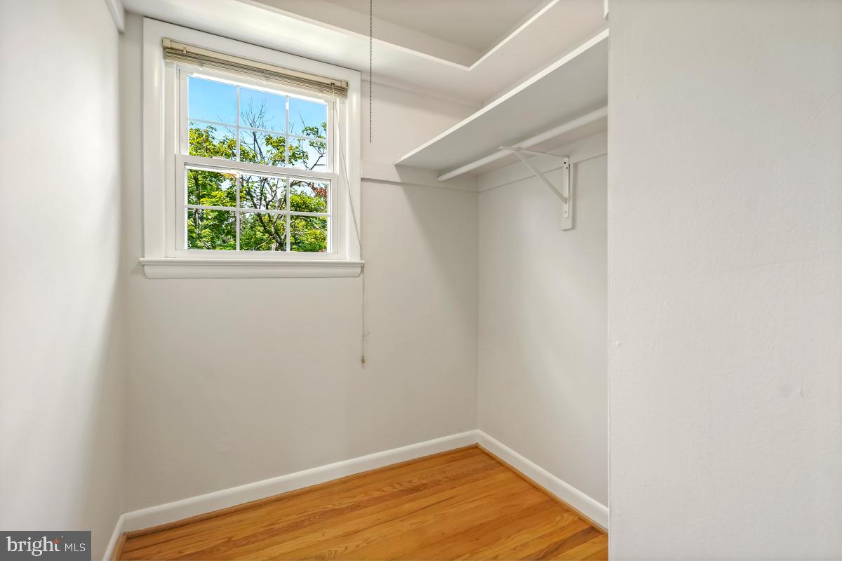 NORTH CHEVY CHASE - Residential