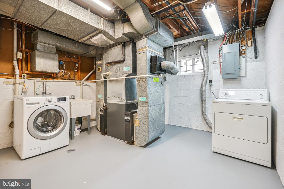 NORTH CHEVY CHASE - Residential