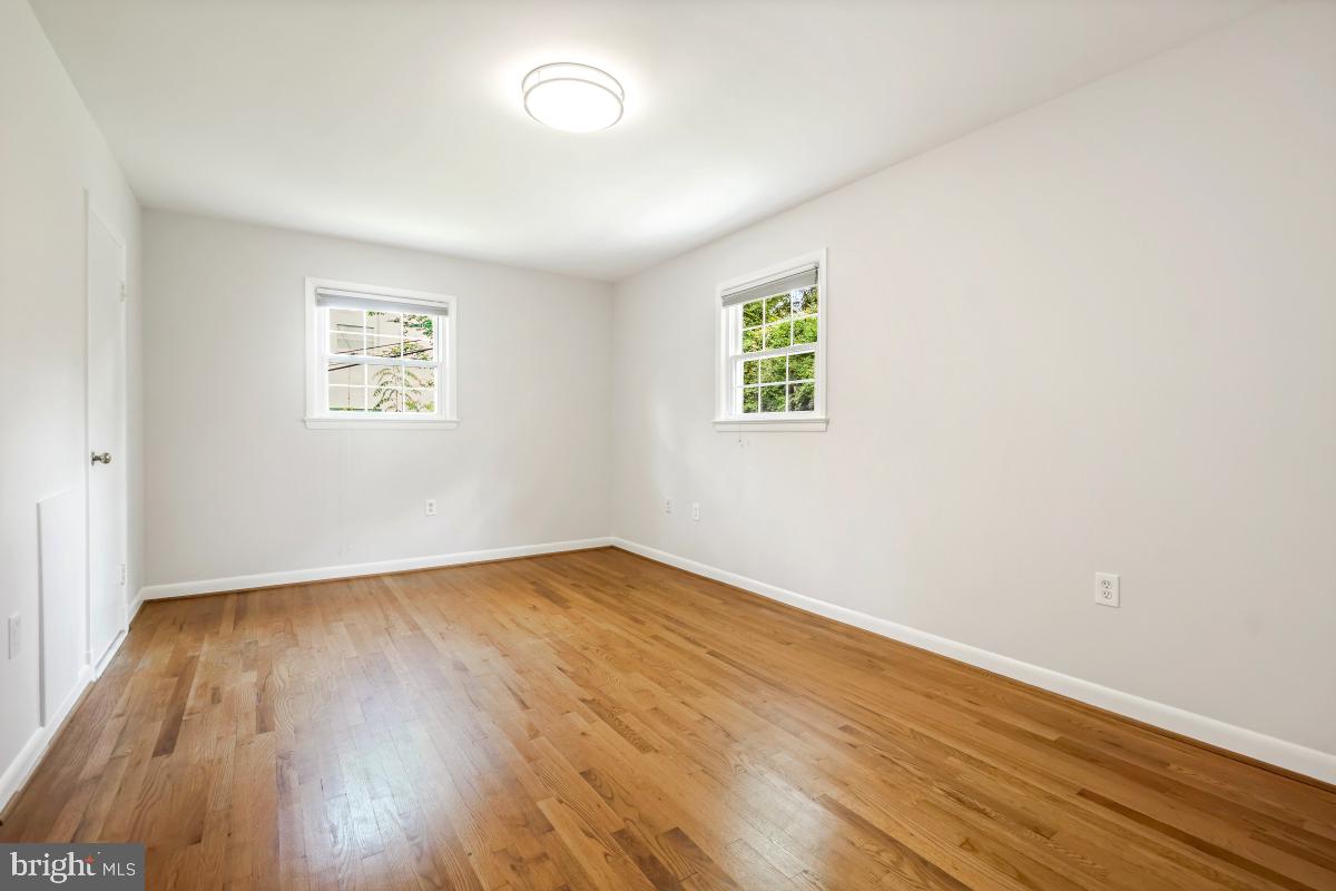 NORTH CHEVY CHASE - Residential