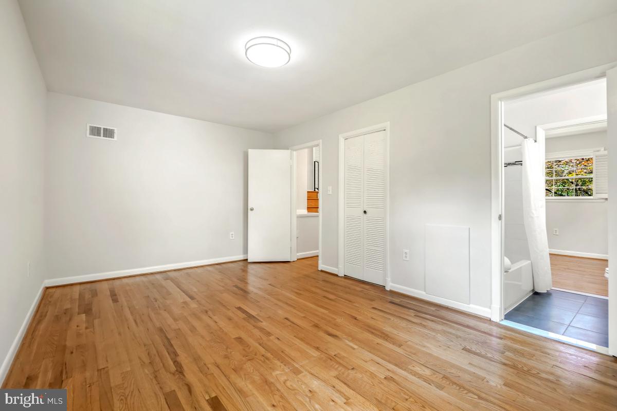 NORTH CHEVY CHASE - Residential