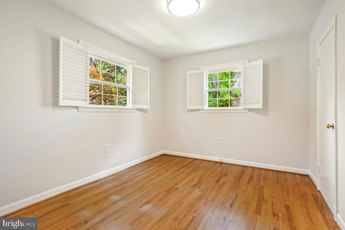 NORTH CHEVY CHASE - Residential