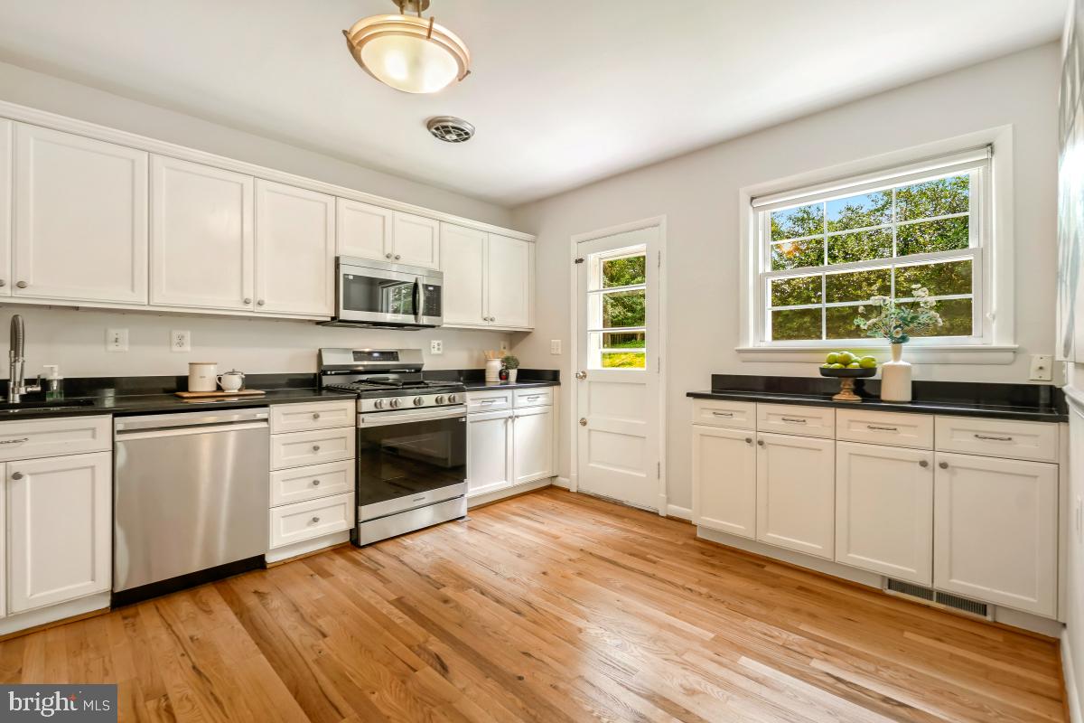 NORTH CHEVY CHASE - Residential