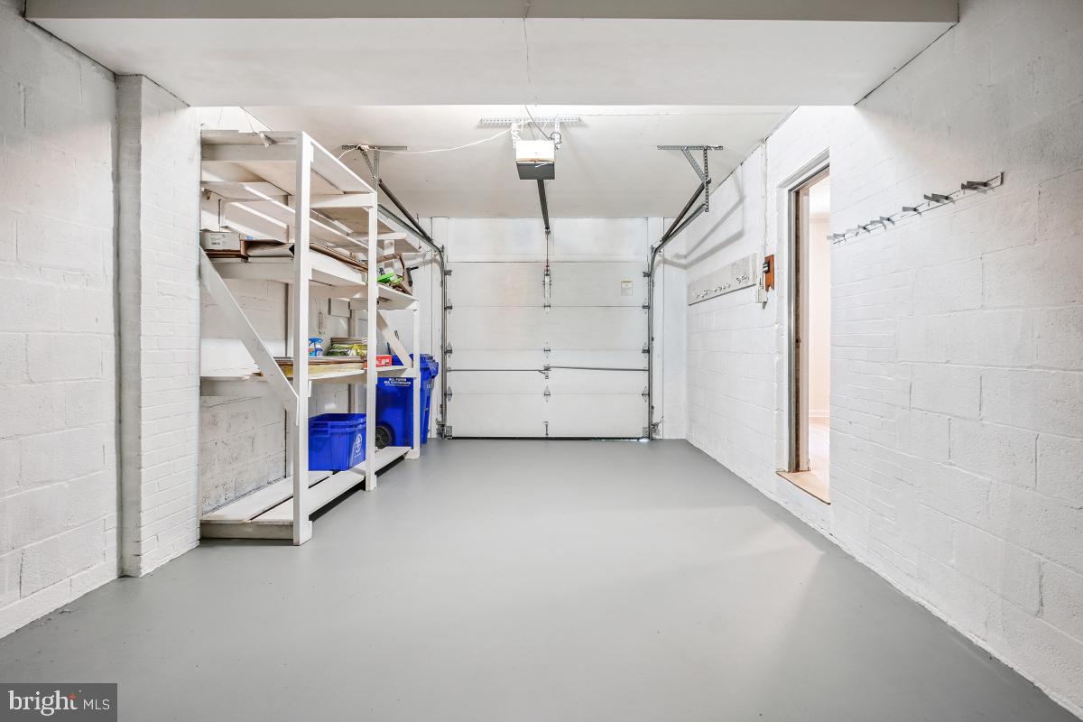 NORTH CHEVY CHASE - Residential