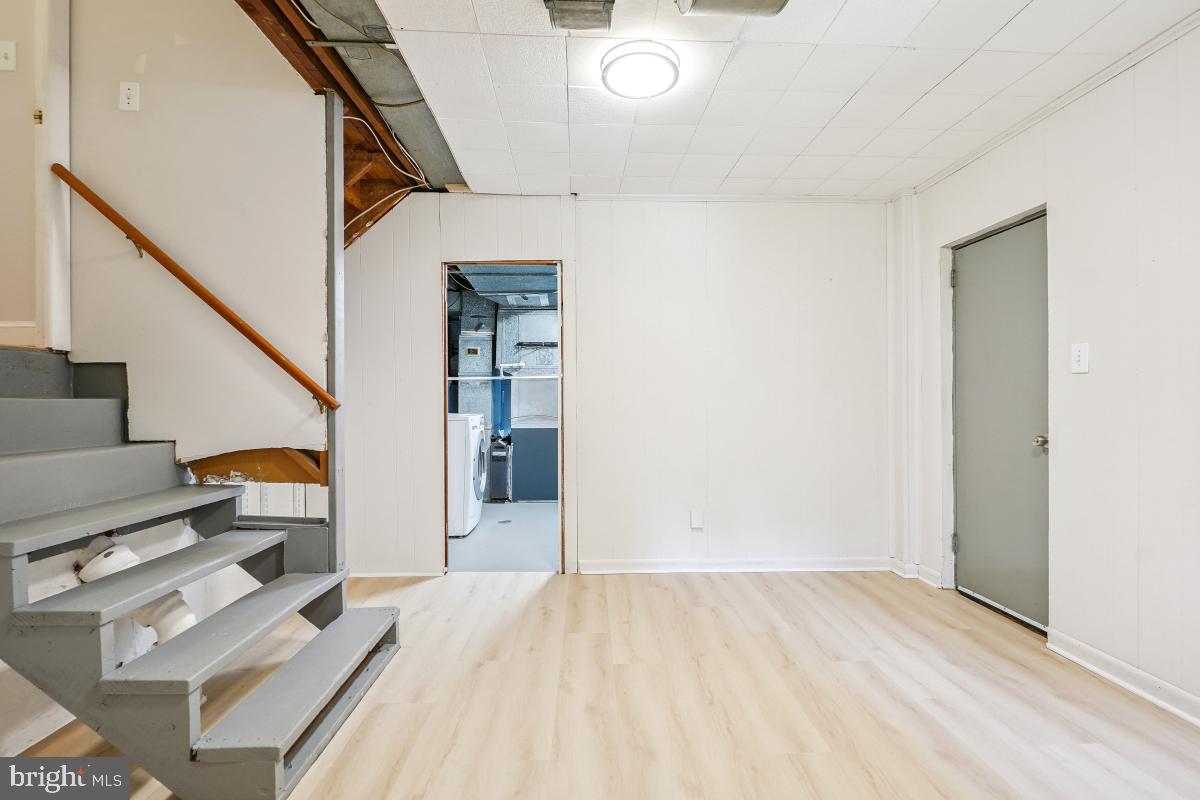 NORTH CHEVY CHASE - Residential