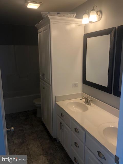 GRAND POINT CROSSING - Residential