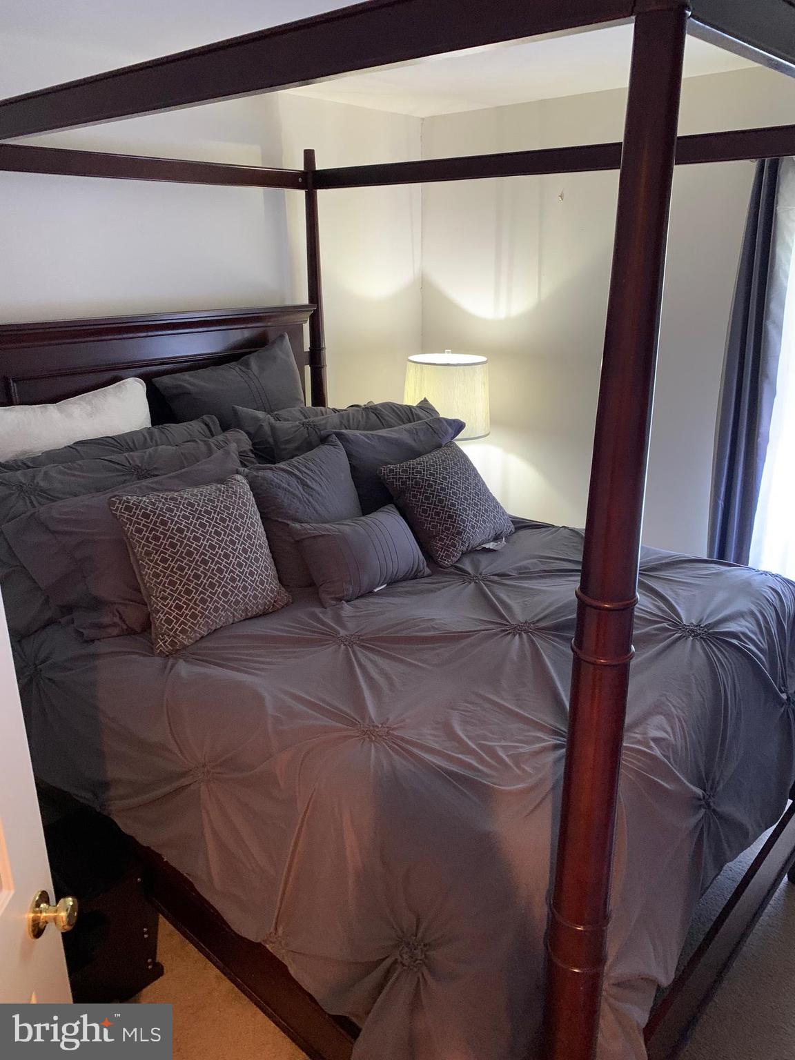 WINDMILL CROSSING - Residential Lease