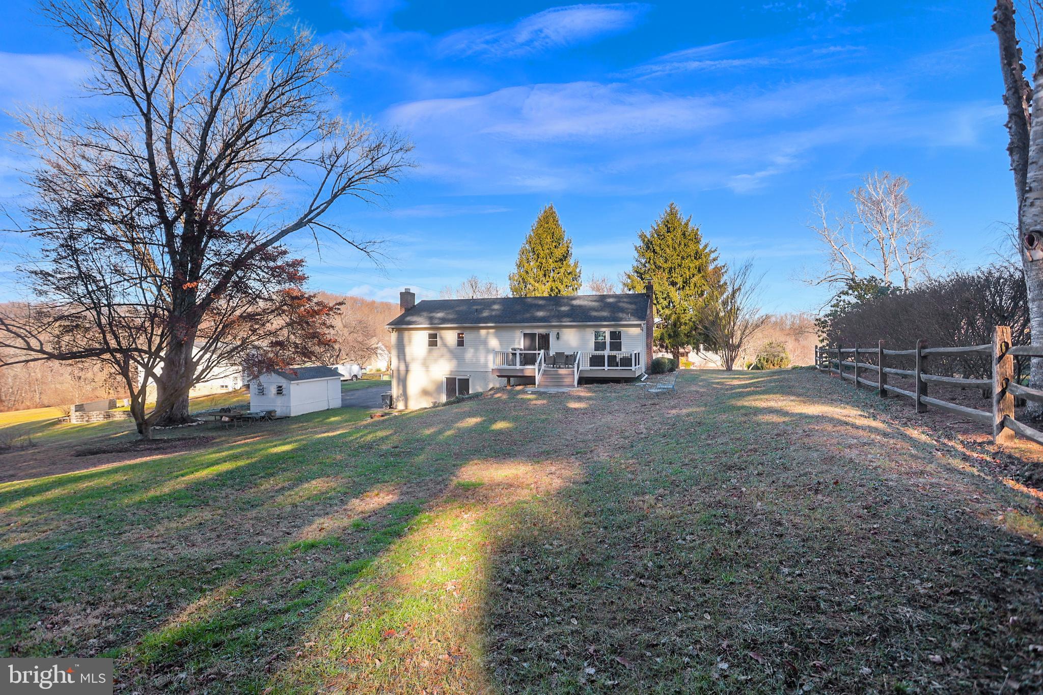 ROCKS ACRES - Residential