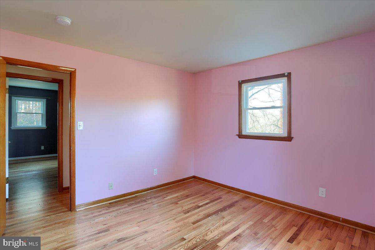 ROCKS ACRES - Residential