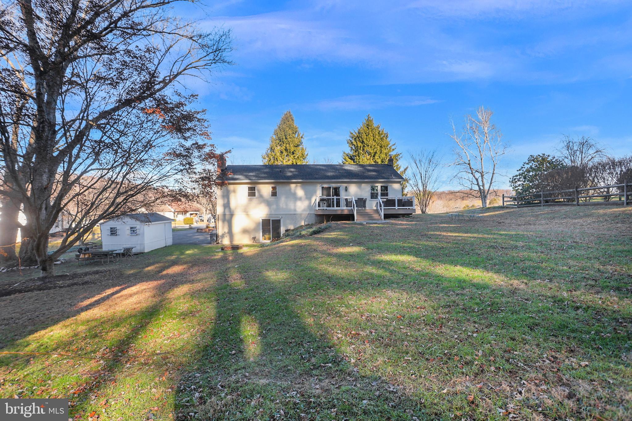 ROCKS ACRES - Residential