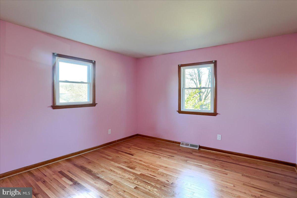 ROCKS ACRES - Residential