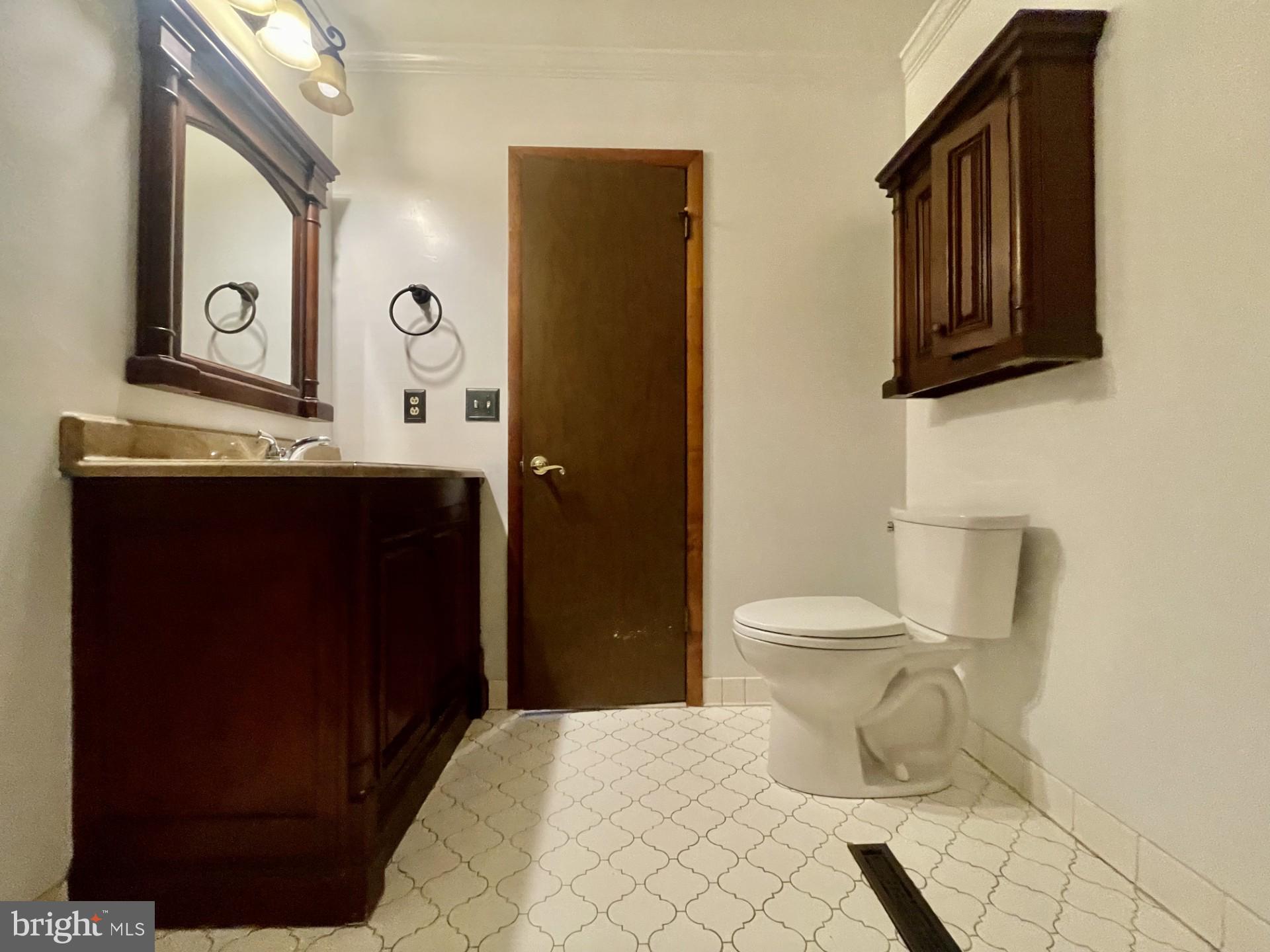 ROCKS ACRES - Residential