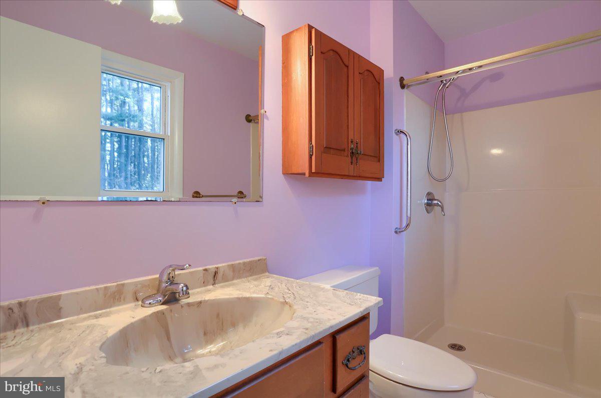 ROCKS ACRES - Residential