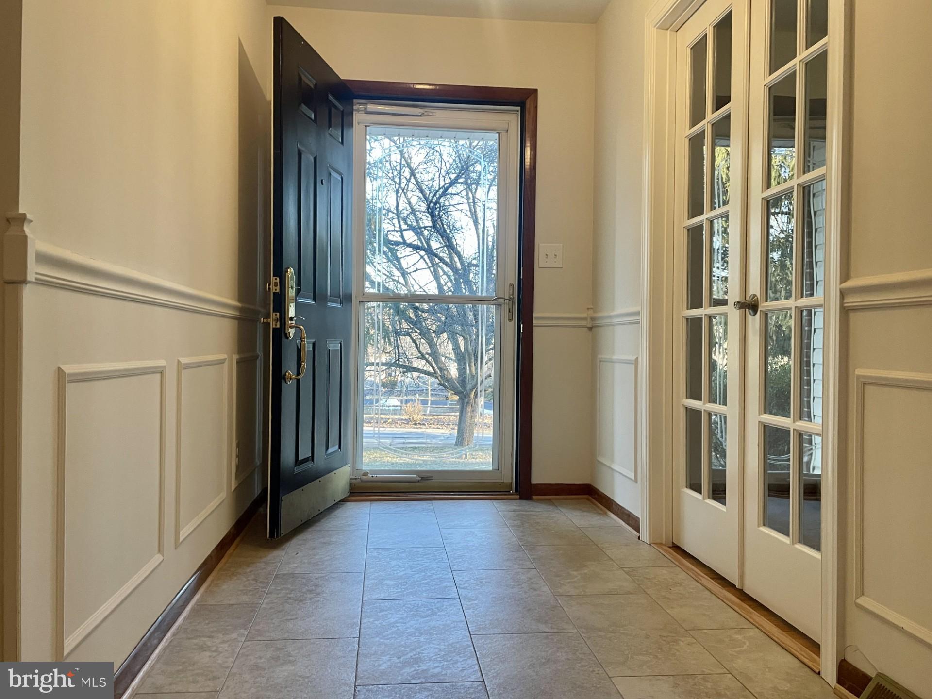 ROCKS ACRES - Residential