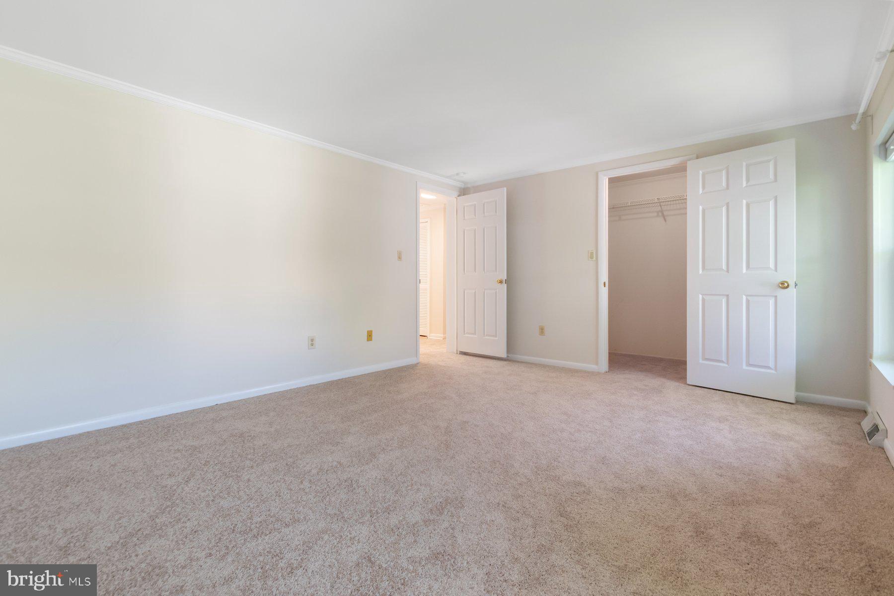 NOTTINGHAM VILLAGE - Residential