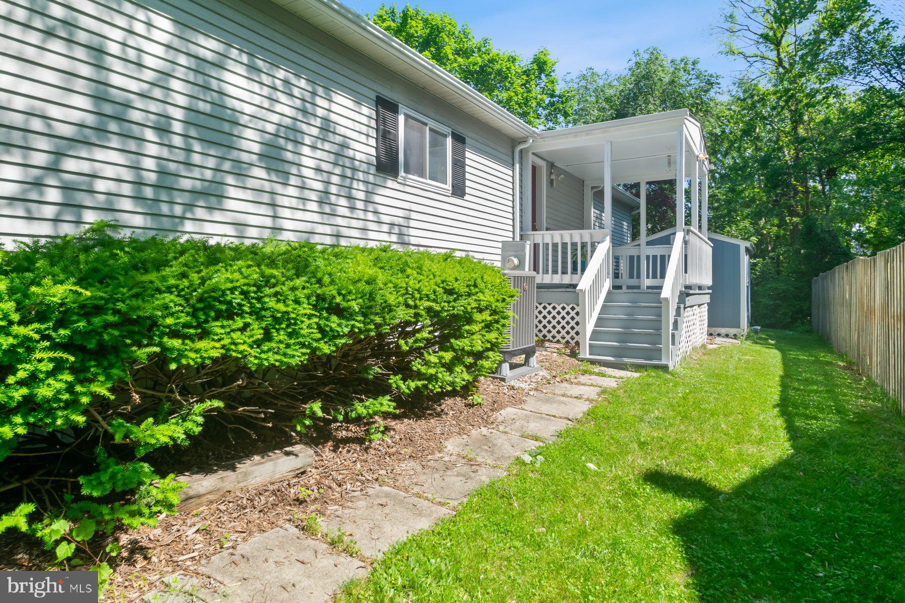 NOTTINGHAM VILLAGE - Residential