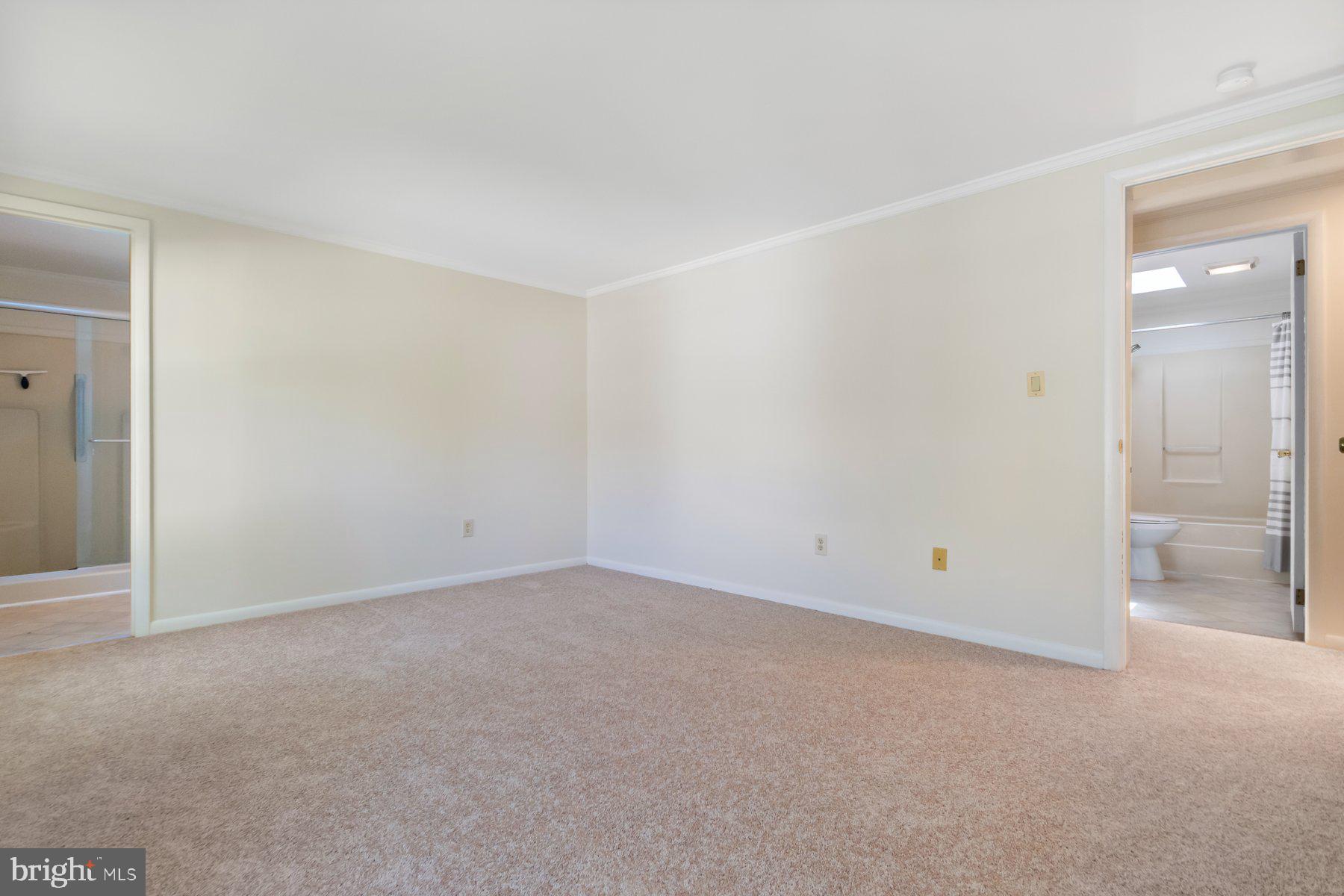 NOTTINGHAM VILLAGE - Residential