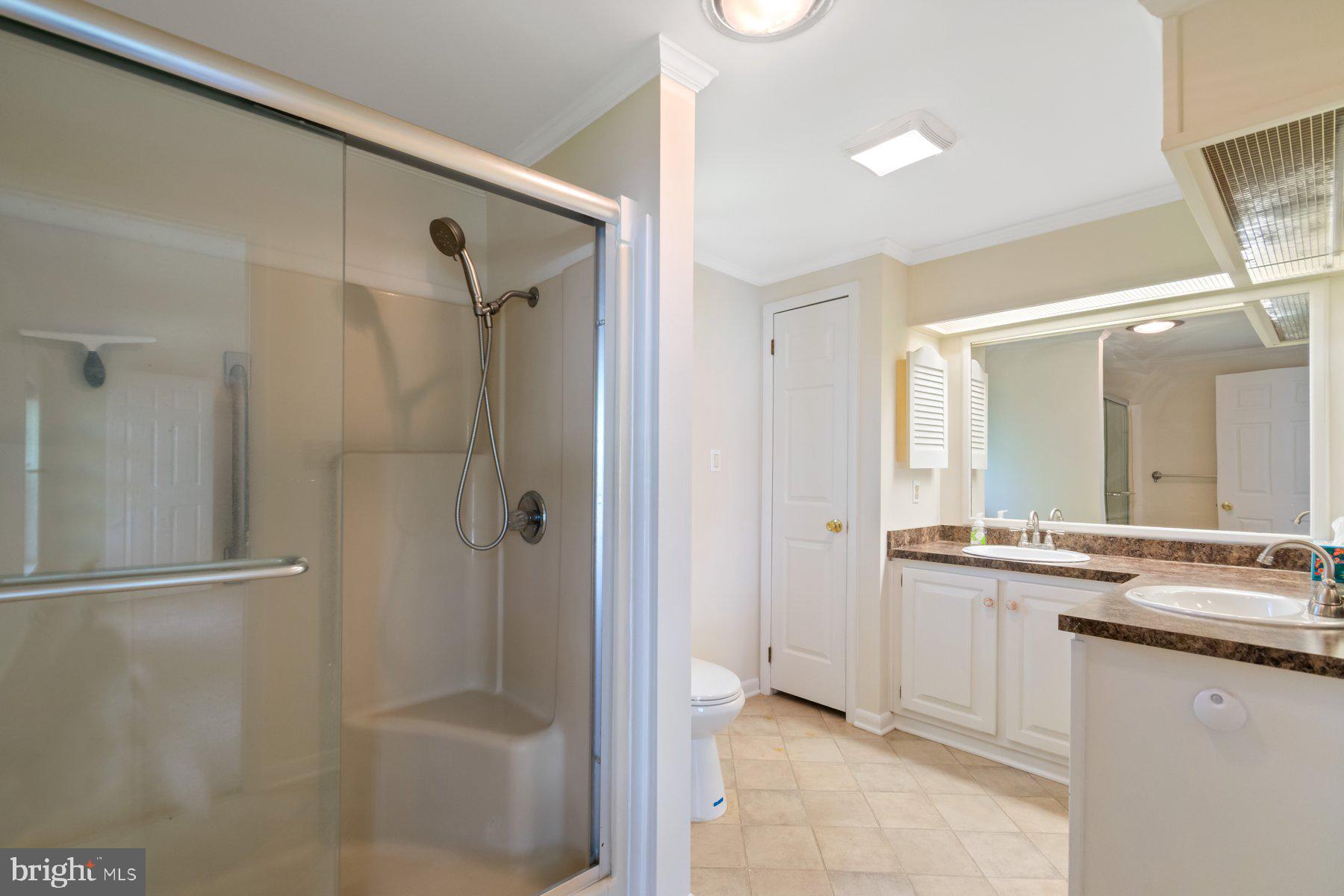 NOTTINGHAM VILLAGE - Residential