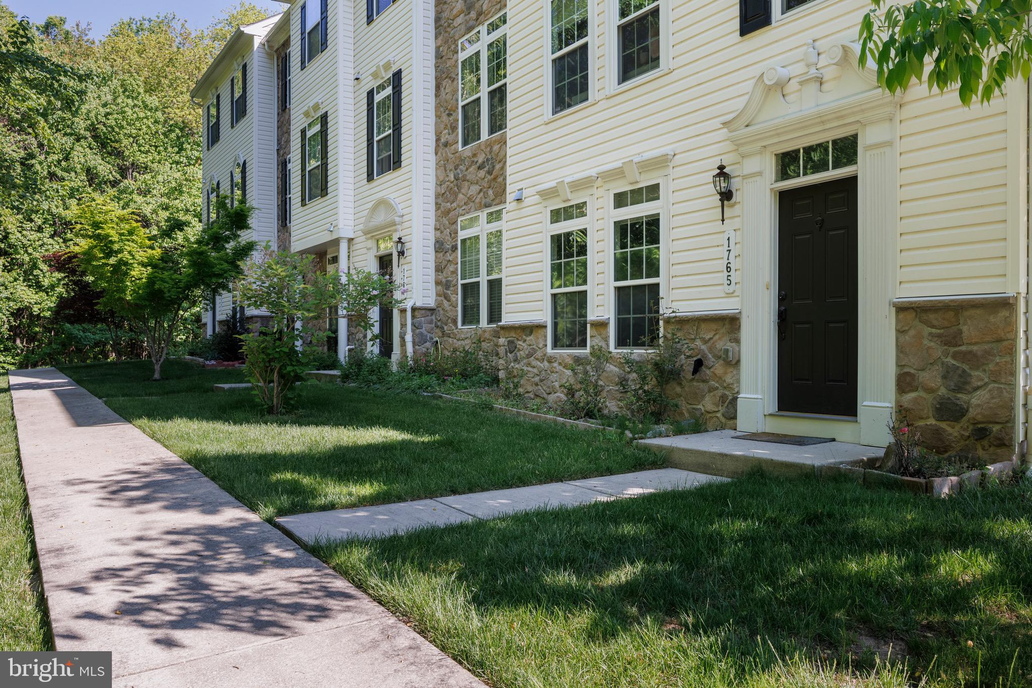 1765 COMPTON COURT