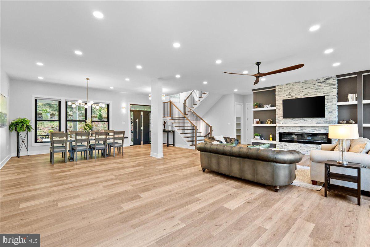 MORGANS RIDGE - Residential