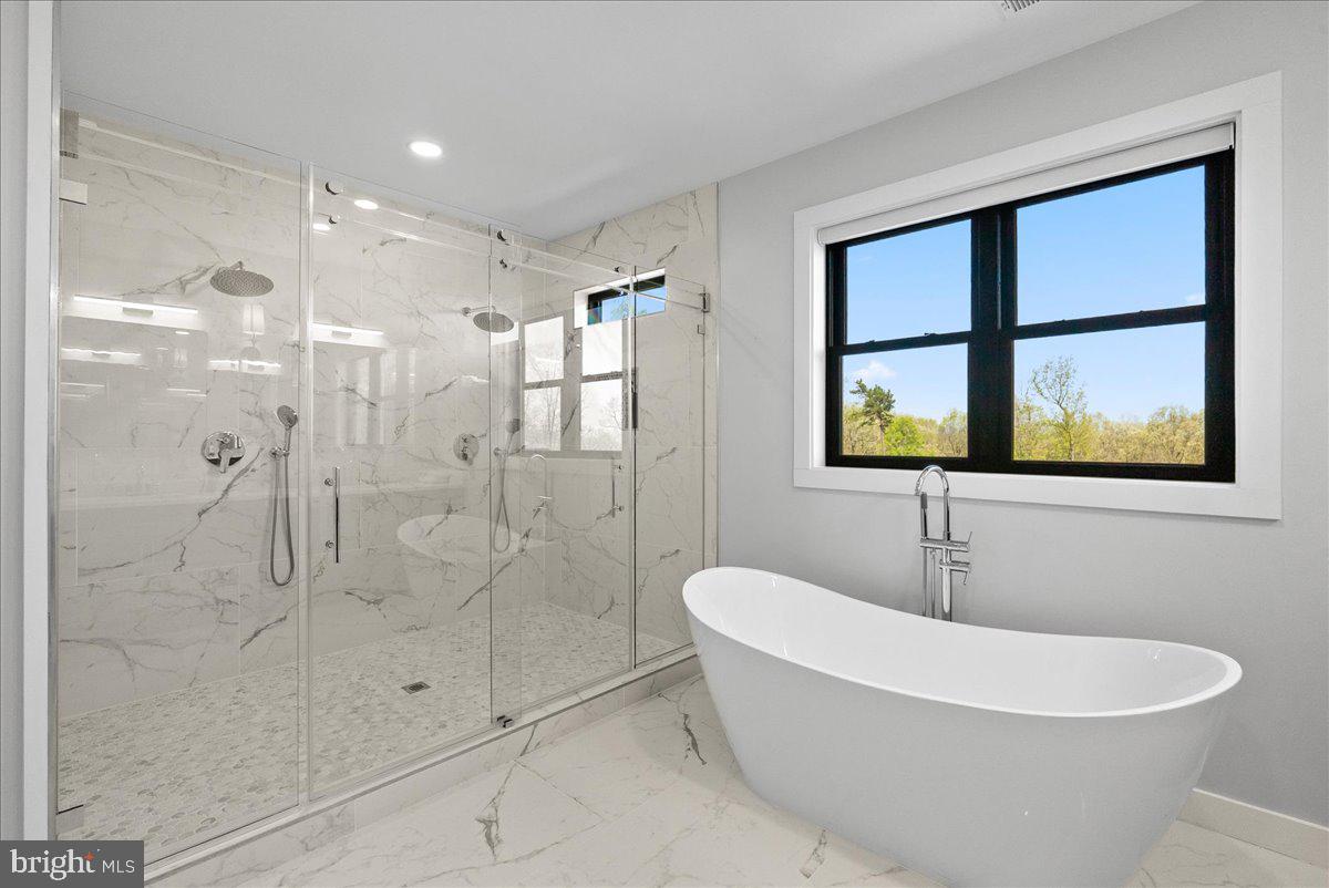 MORGANS RIDGE - Residential