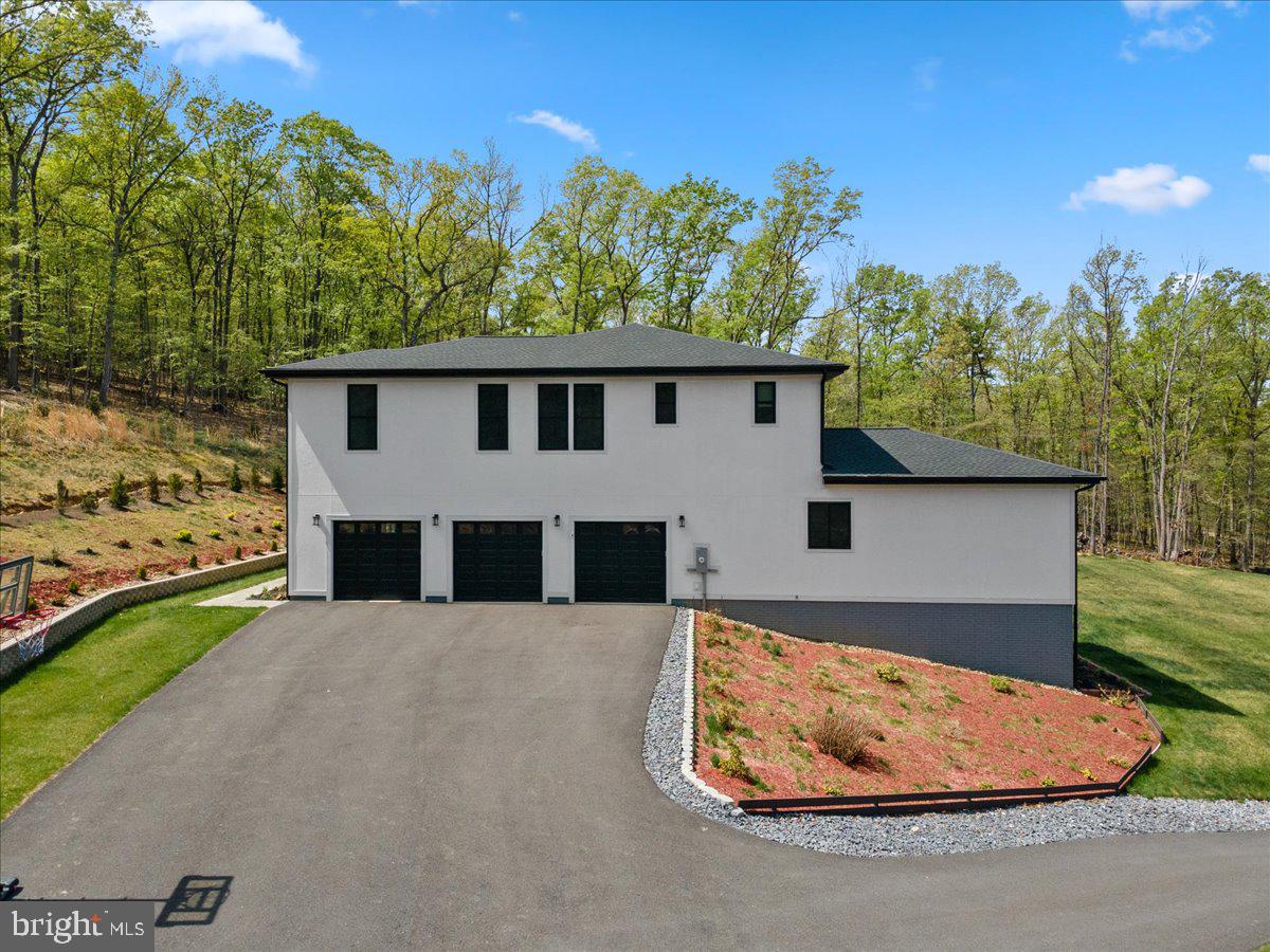 MORGANS RIDGE - Residential