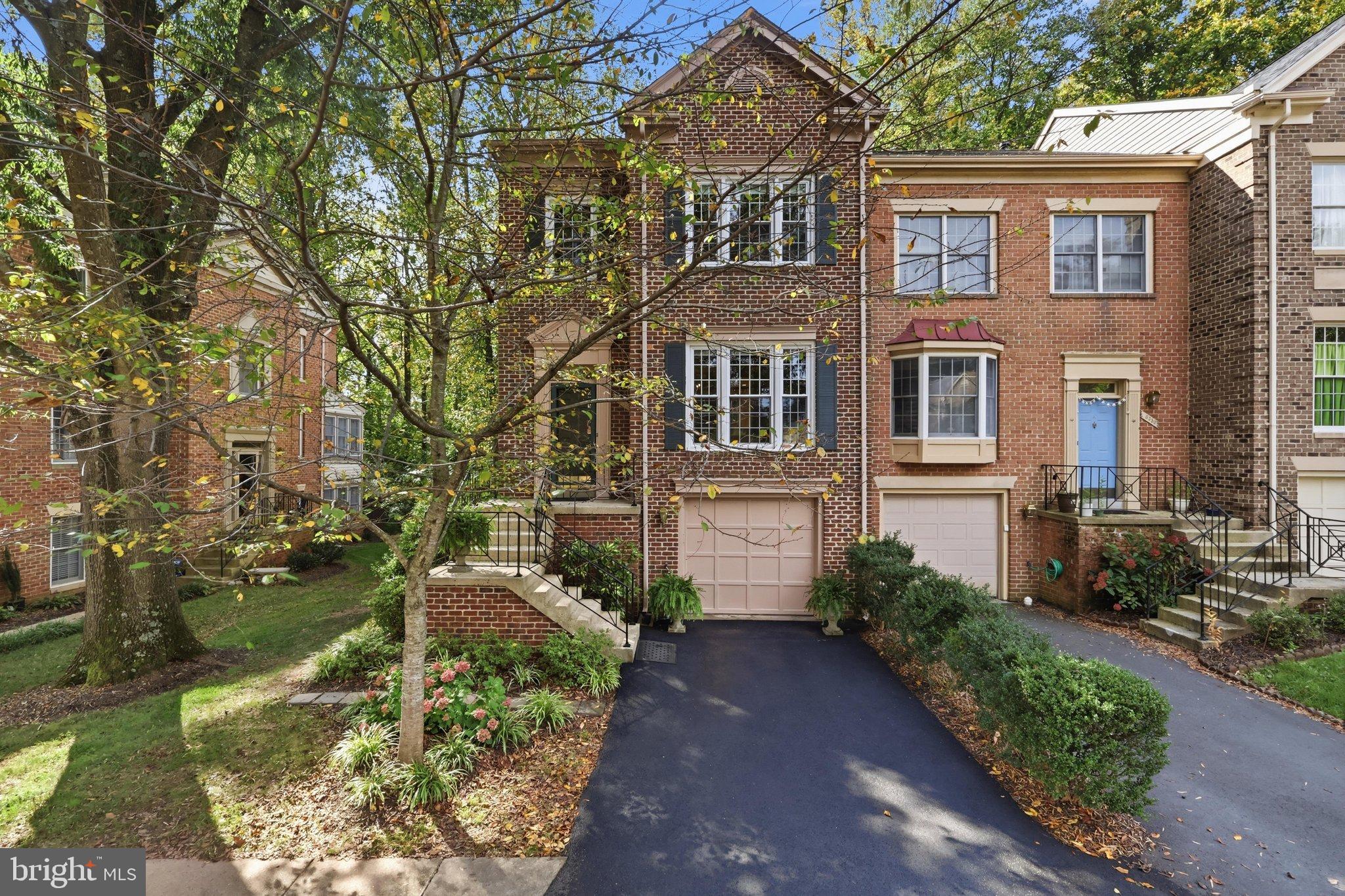 6352 TISBURY DRIVE