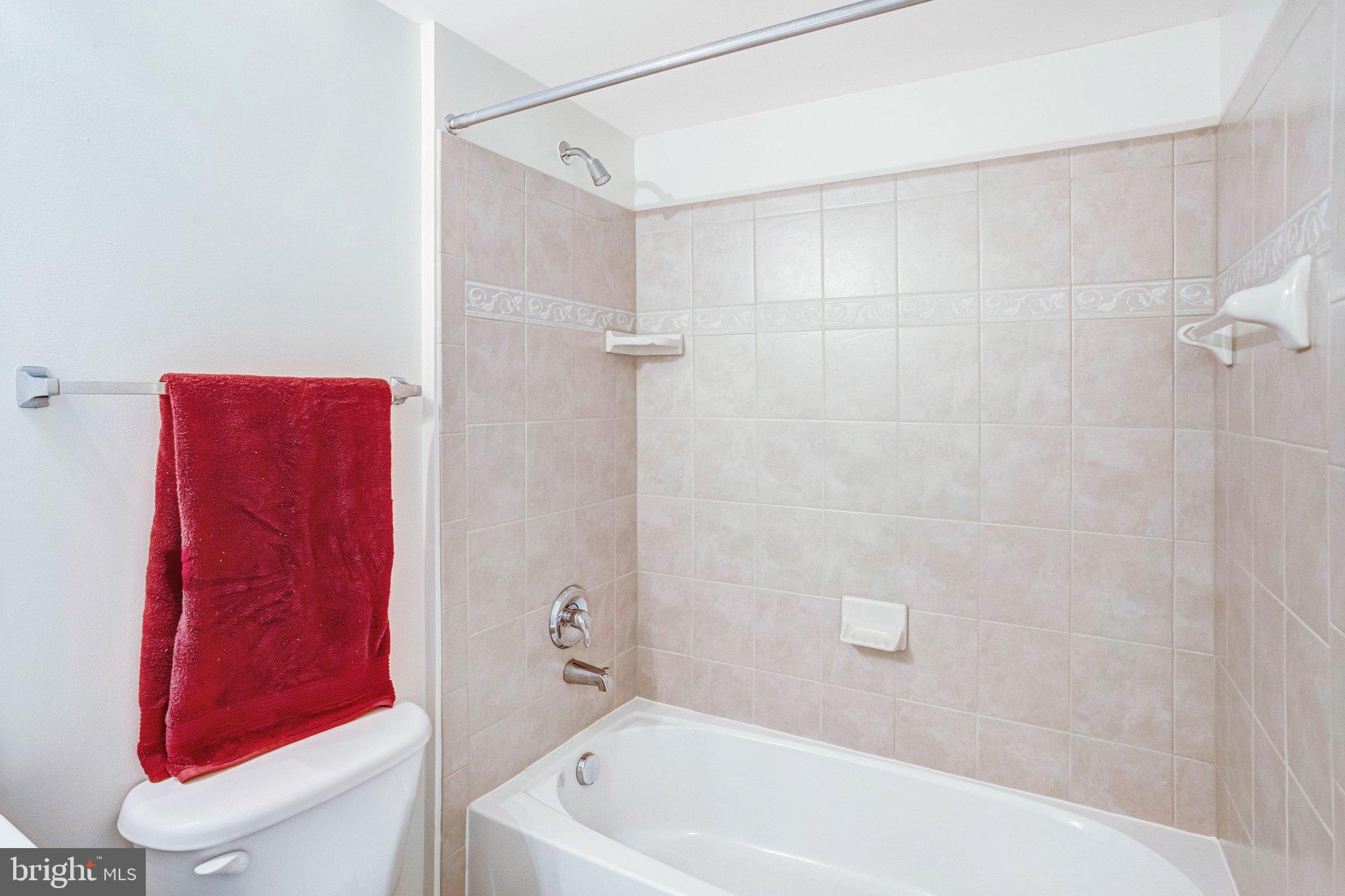 PORT POTOMAC - Residential