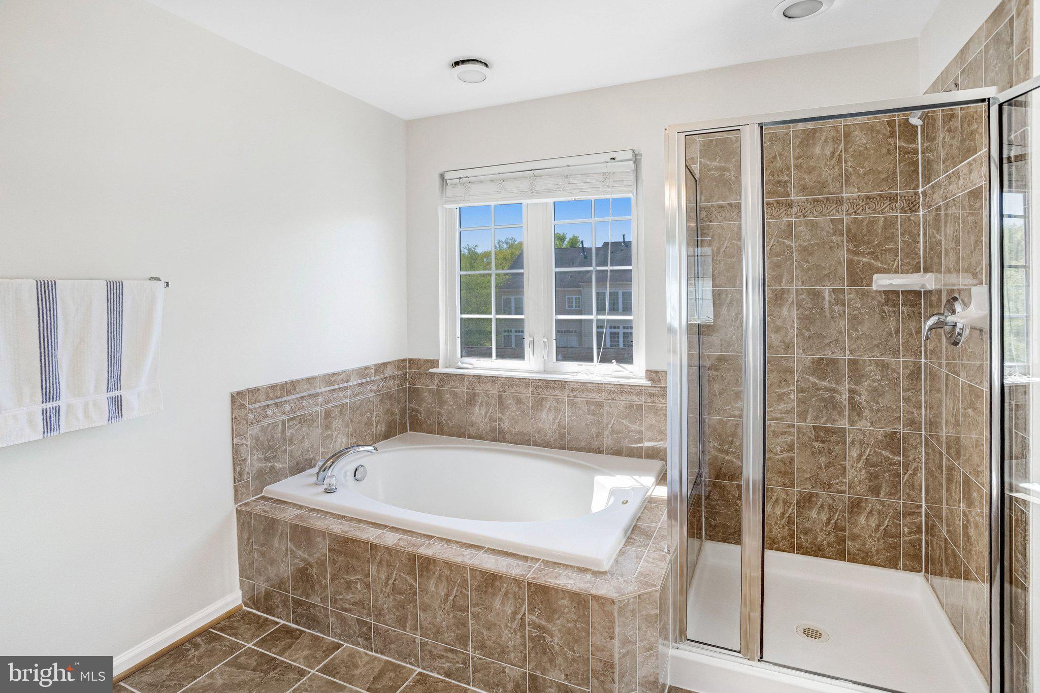 PORT POTOMAC - Residential