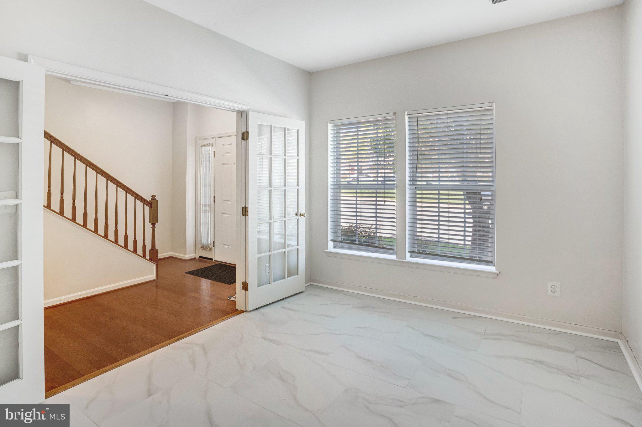 PORT POTOMAC - Residential