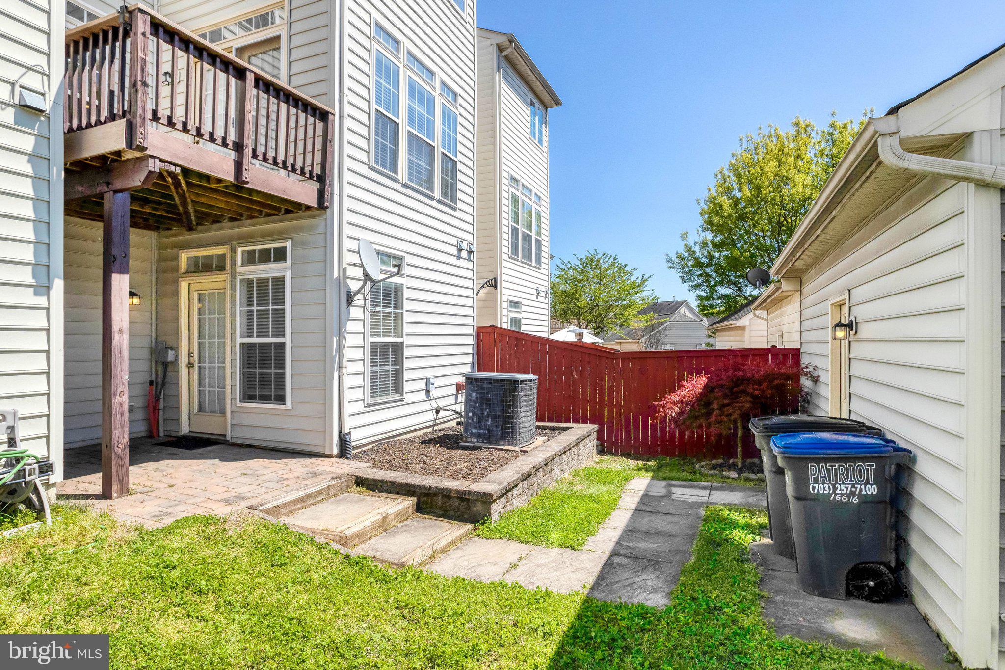 PORT POTOMAC - Residential