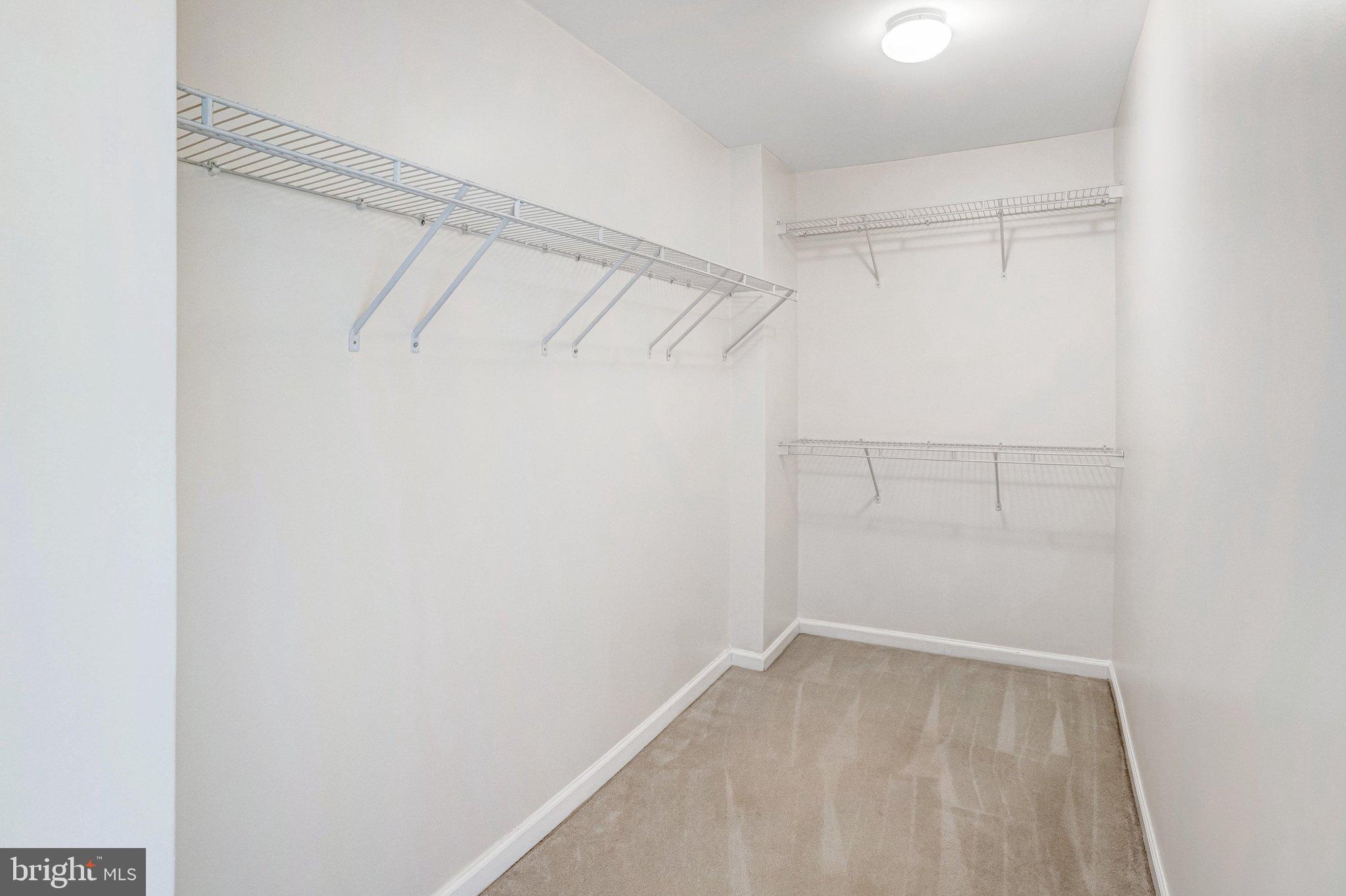 PORT POTOMAC - Residential