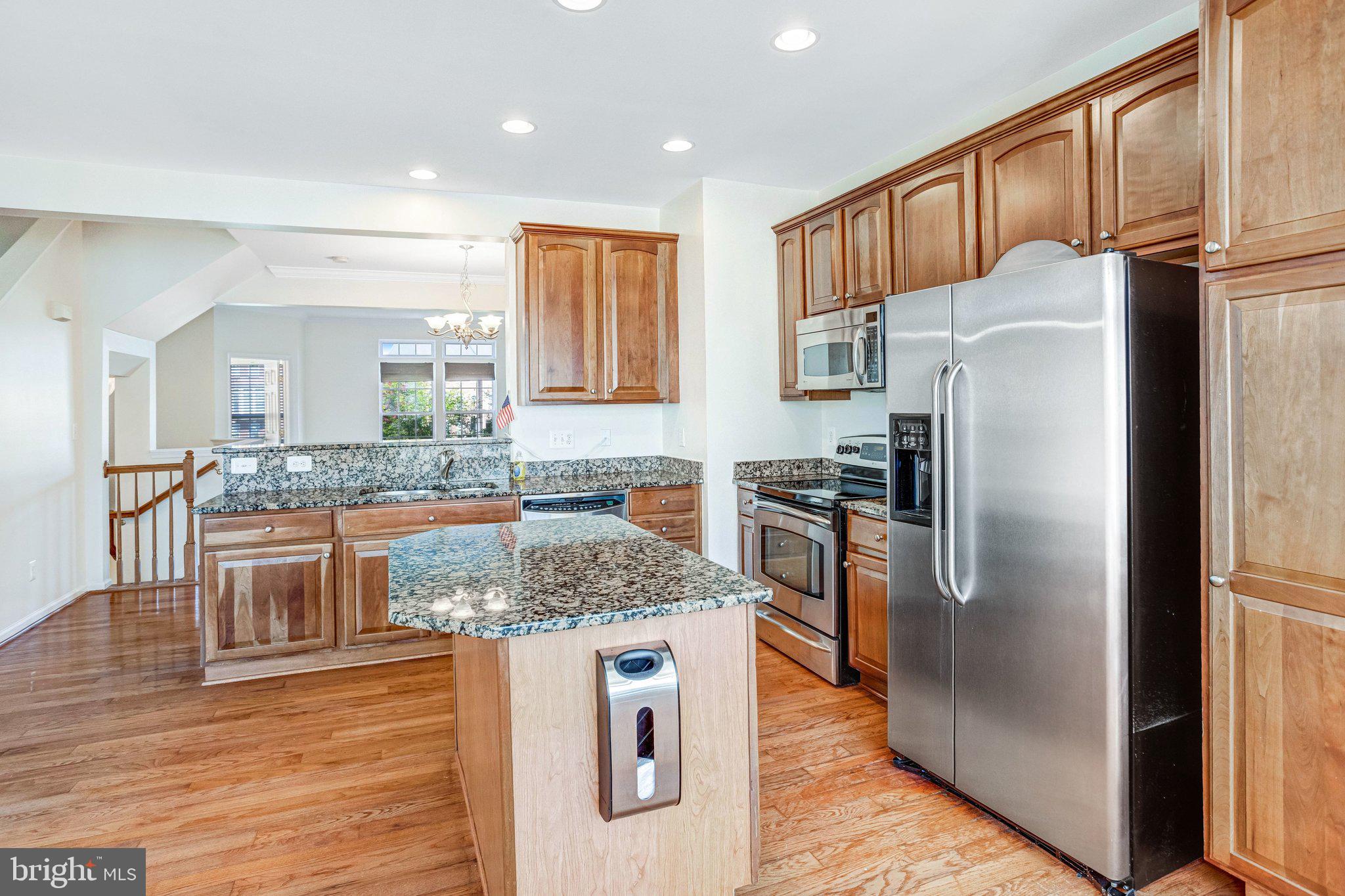 PORT POTOMAC - Residential