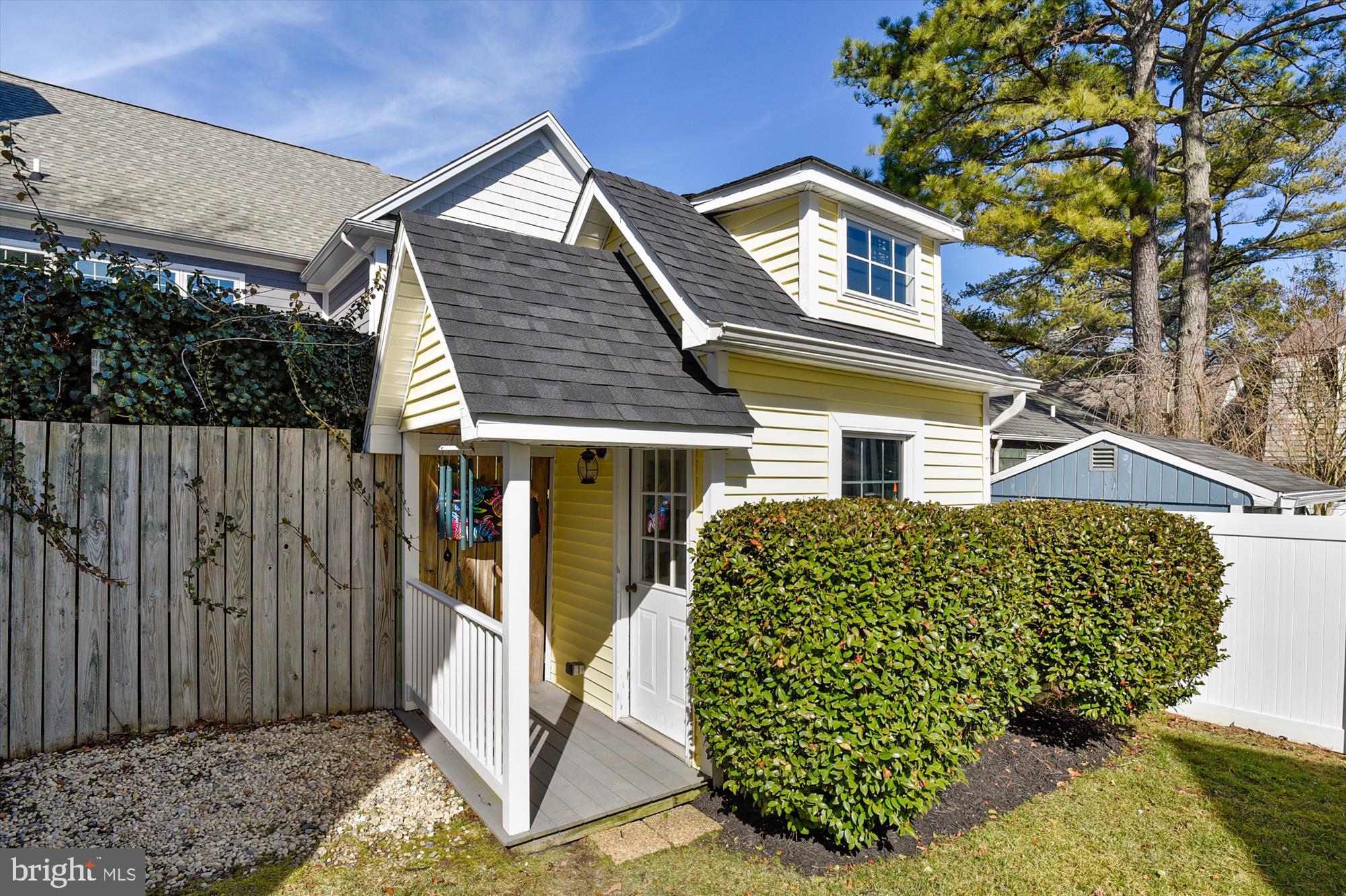 NORTH REHOBOTH - Residential