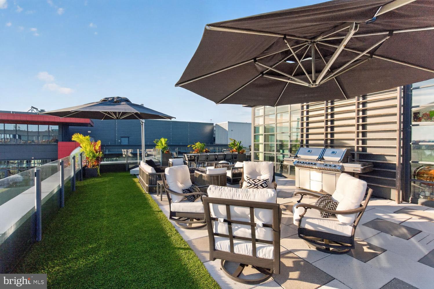 45 SUTTON SQUARE SW PH01