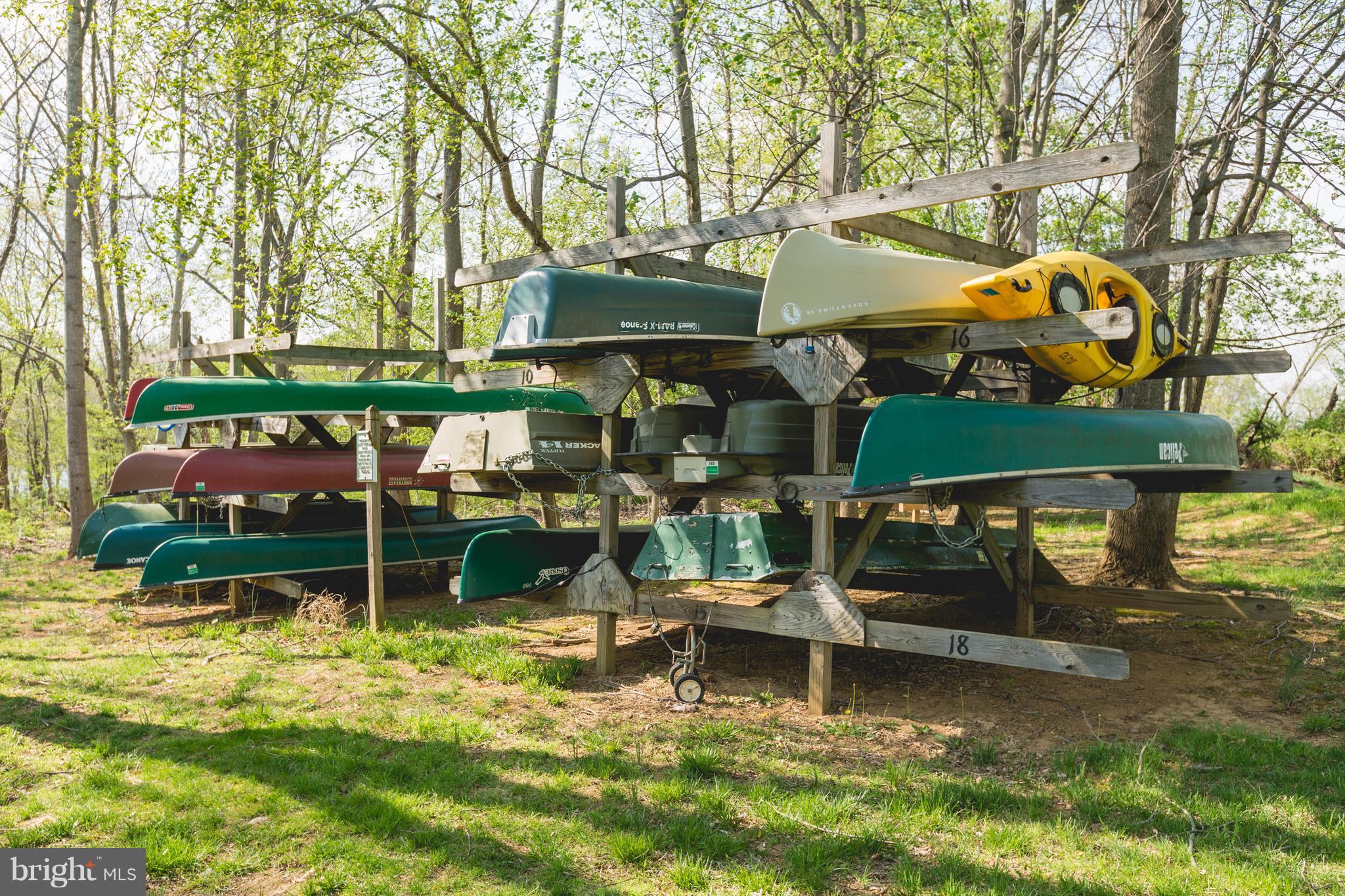 ROUND HILL - Residential