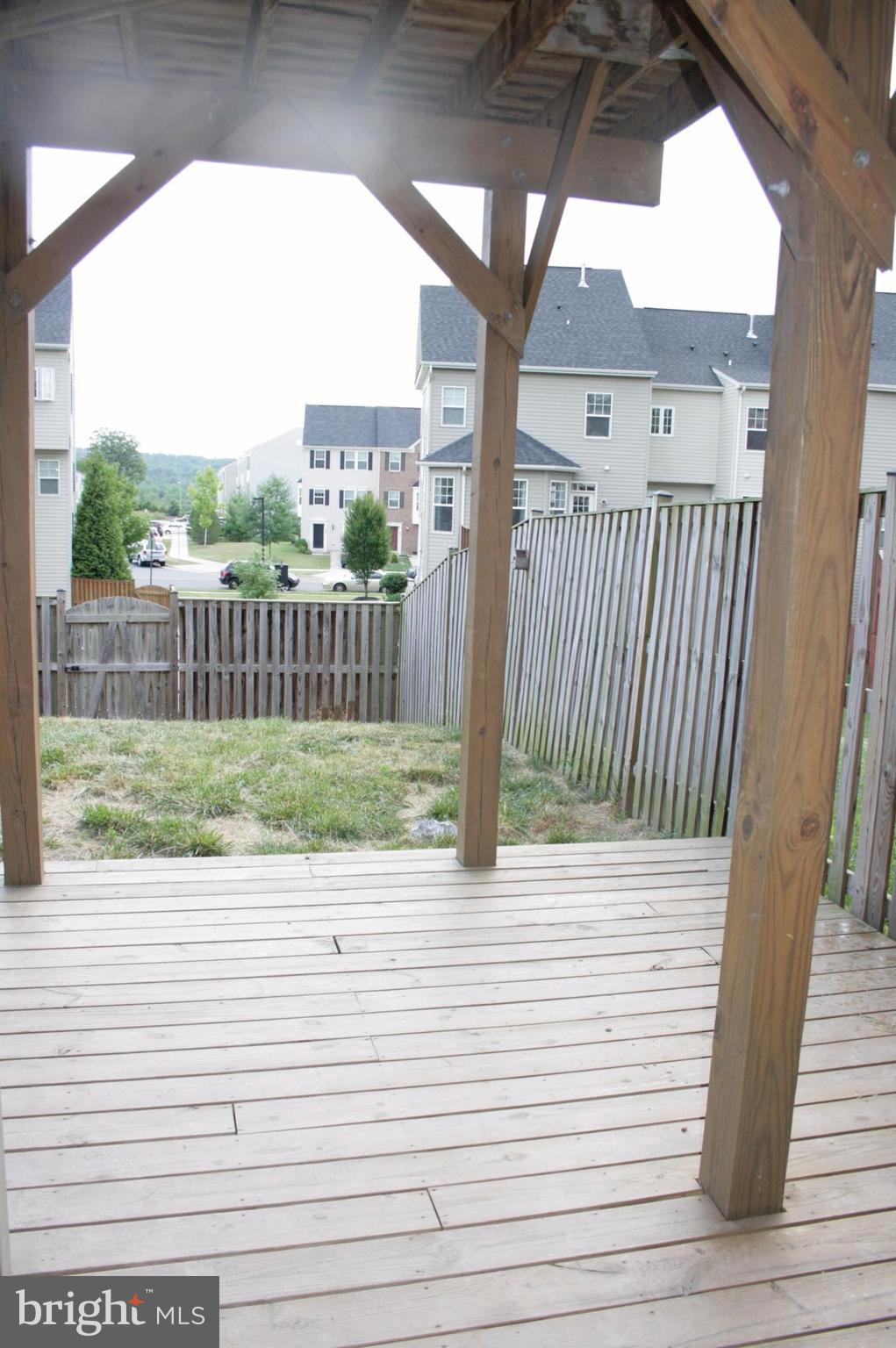 WOODSTREAM - Residential Lease