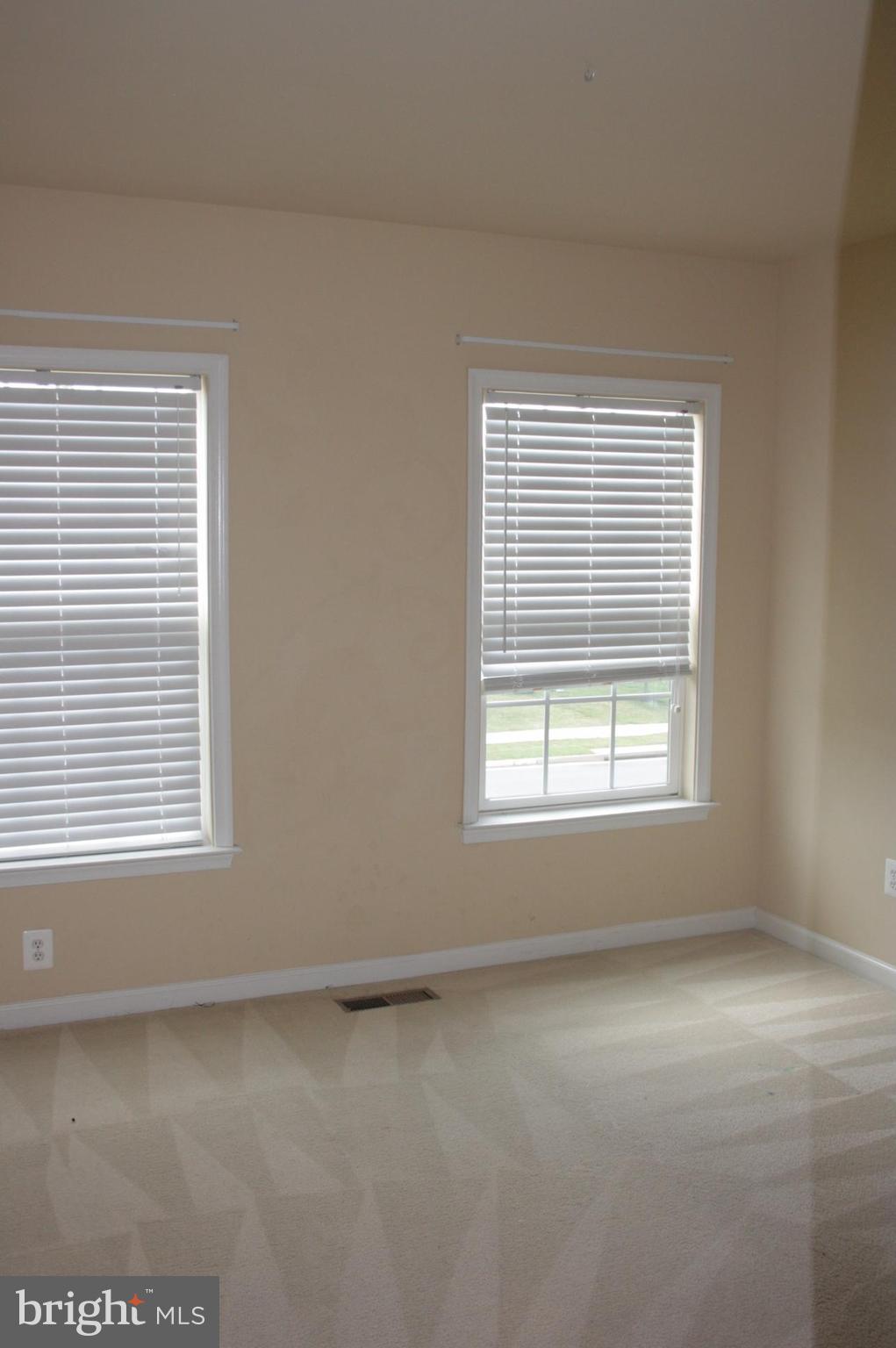 WOODSTREAM - Residential Lease