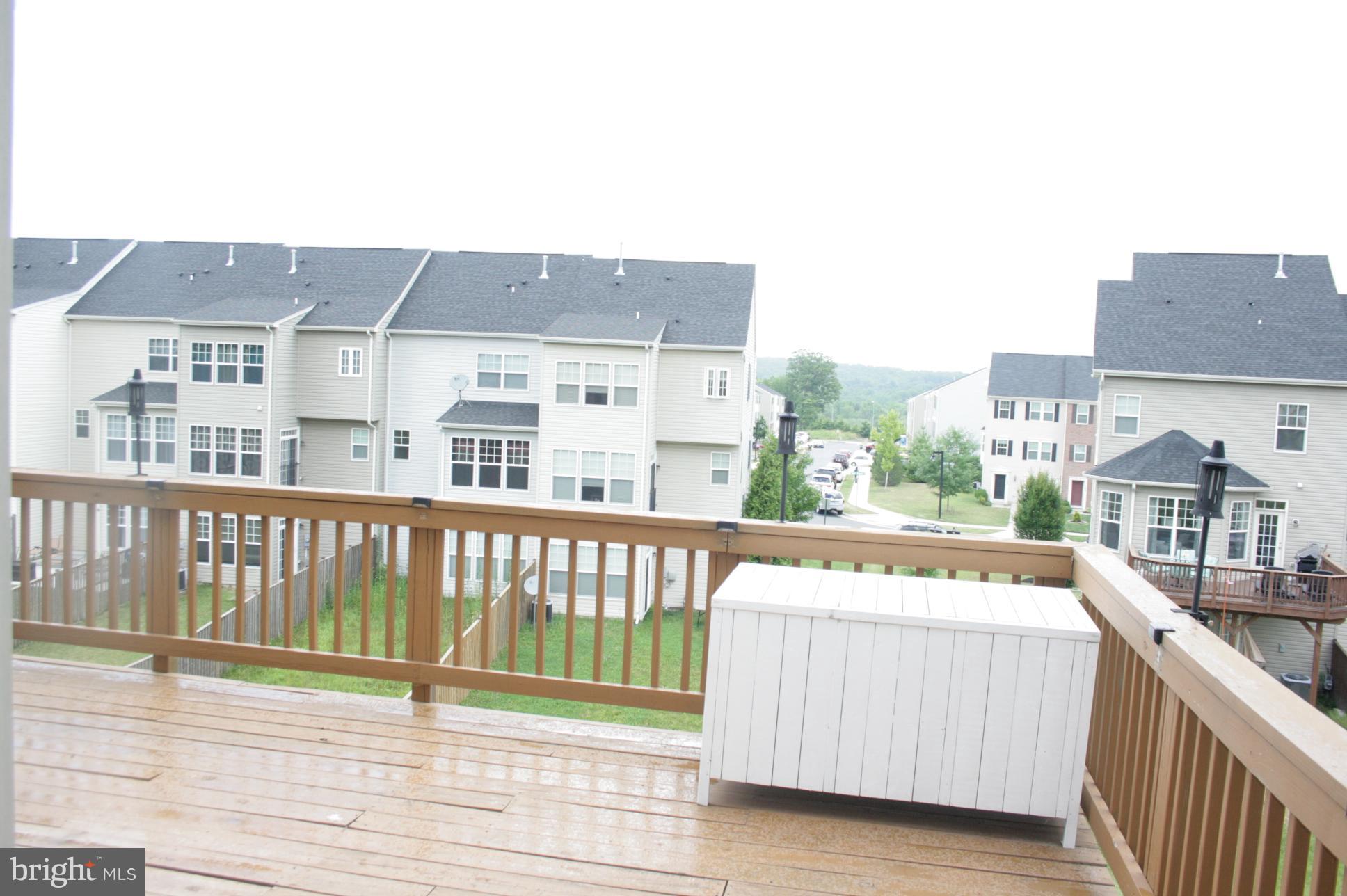 WOODSTREAM - Residential Lease