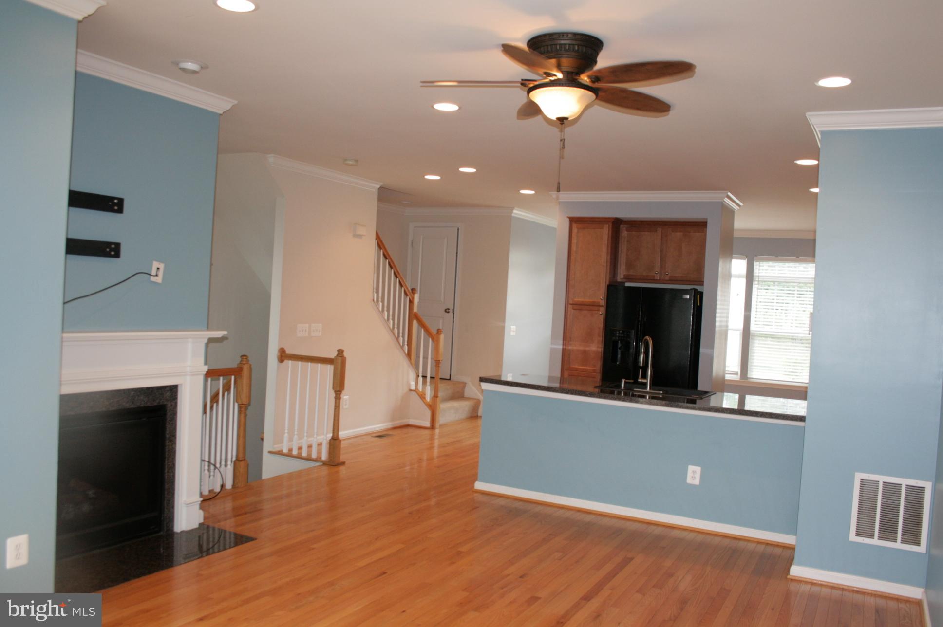 WOODSTREAM - Residential Lease