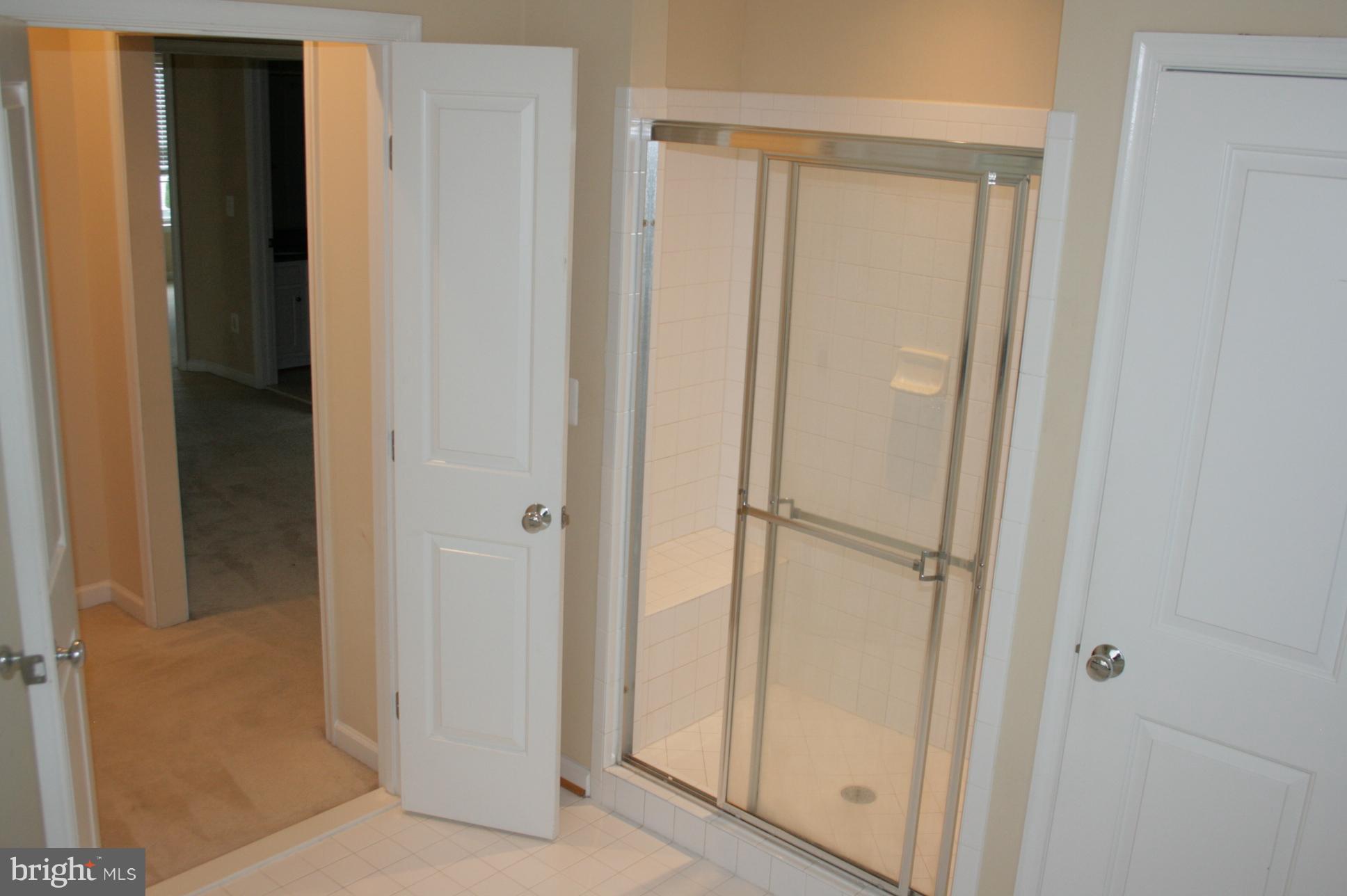 WOODSTREAM - Residential Lease